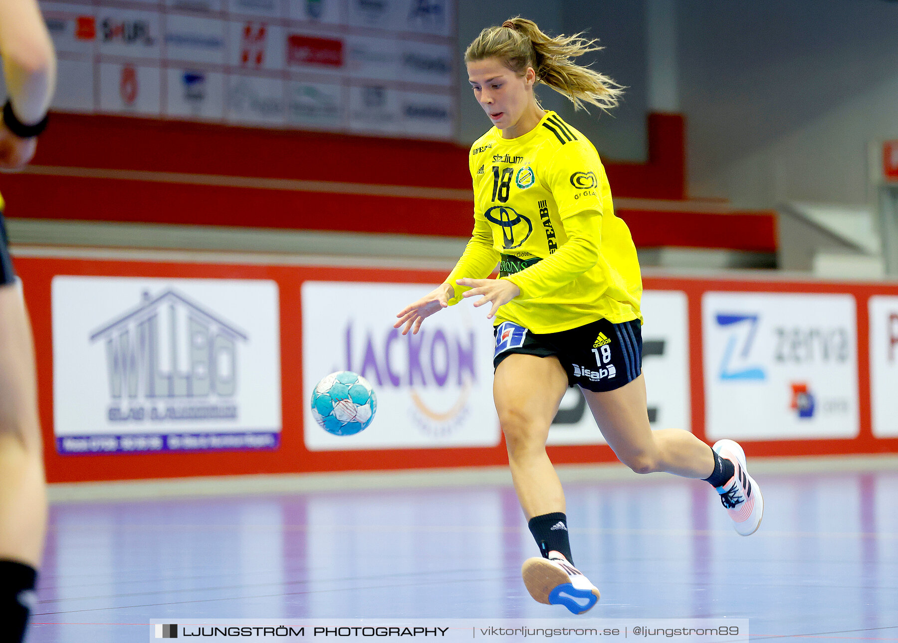 Annliz Cup Superelit IK Sävehof-Aarhus United 24-30,dam,Skövde Idrottshall,Skövde,Sverige,Handboll,,2022,294395