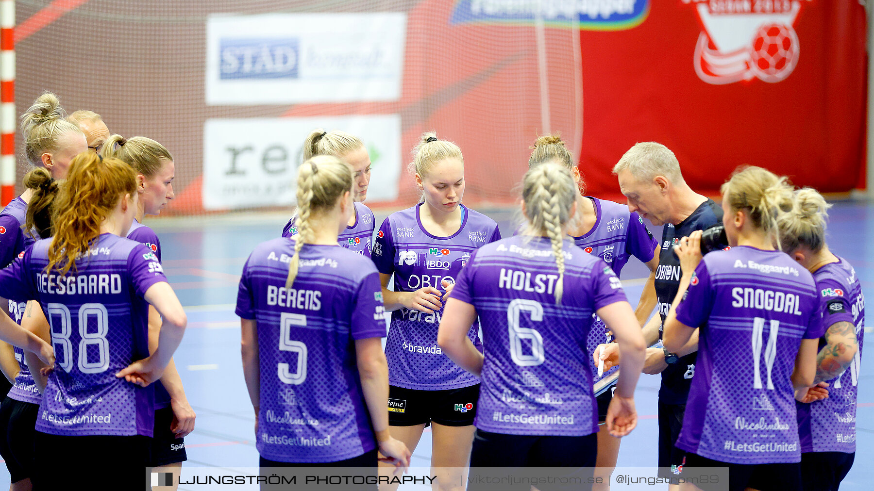 Annliz Cup Superelit IK Sävehof-Aarhus United 24-30,dam,Skövde Idrottshall,Skövde,Sverige,Handboll,,2022,294446