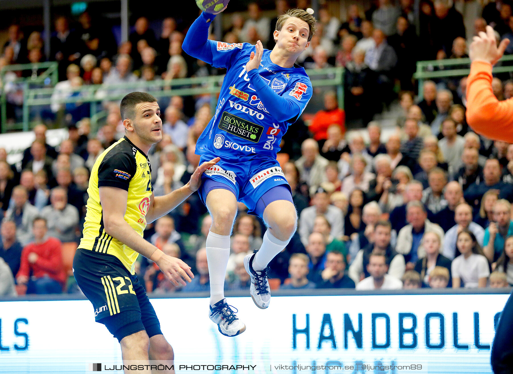 IFK Skövde HK-IK Sävehof 32-28,herr,Arena Skövde,Skövde,Sverige,Handboll,,2018,295977