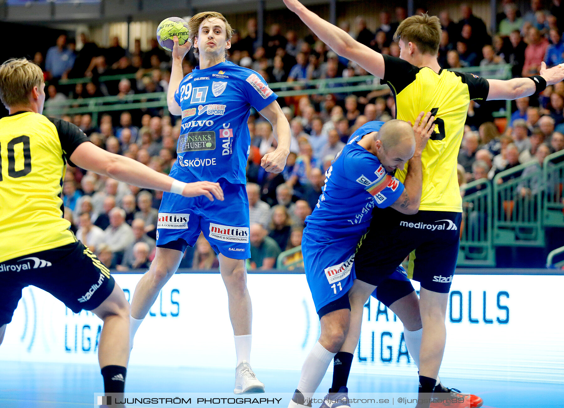 IFK Skövde HK-IK Sävehof 32-28,herr,Arena Skövde,Skövde,Sverige,Handboll,,2018,295981