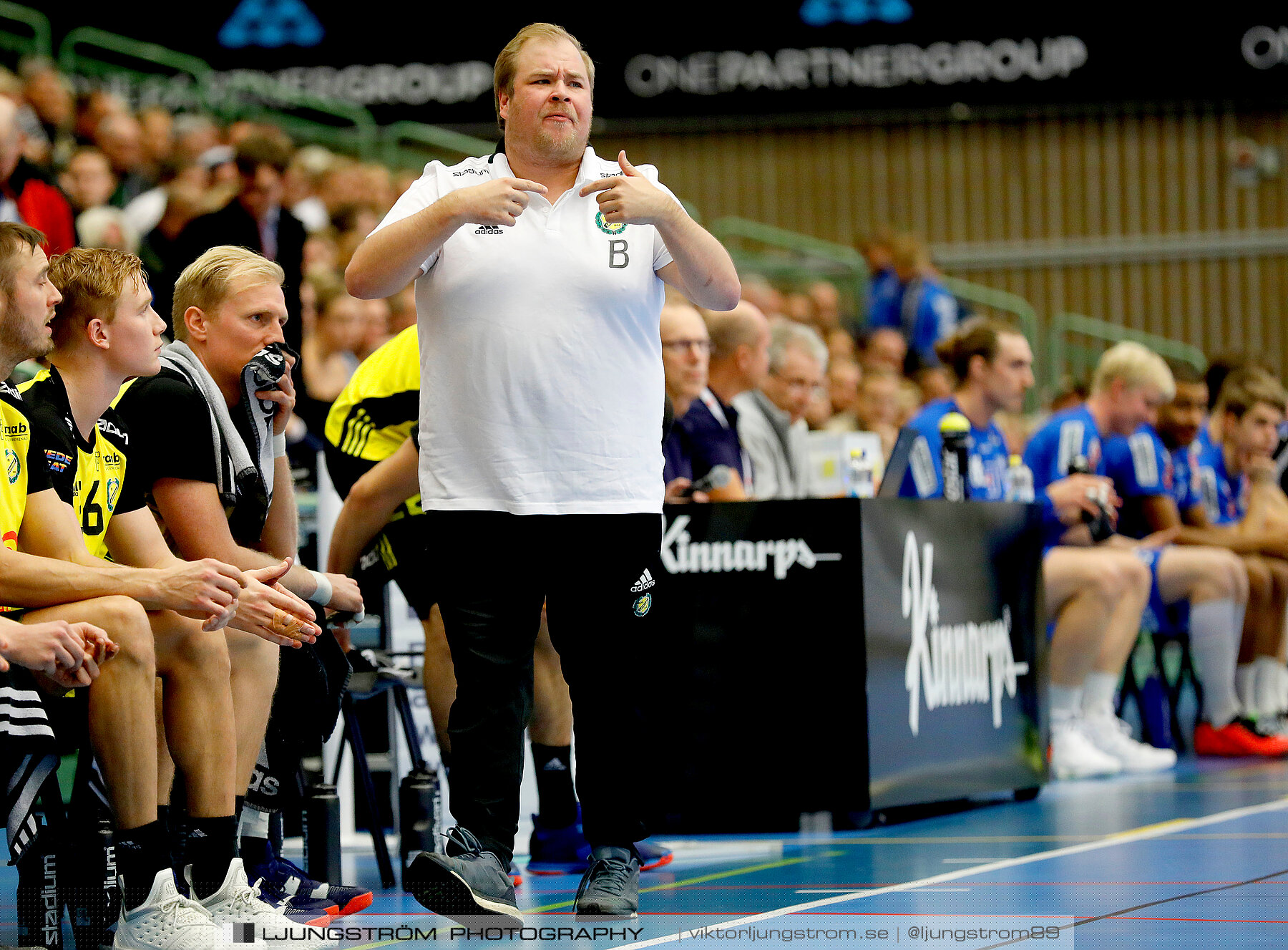 IFK Skövde HK-IK Sävehof 32-28,herr,Arena Skövde,Skövde,Sverige,Handboll,,2018,295989