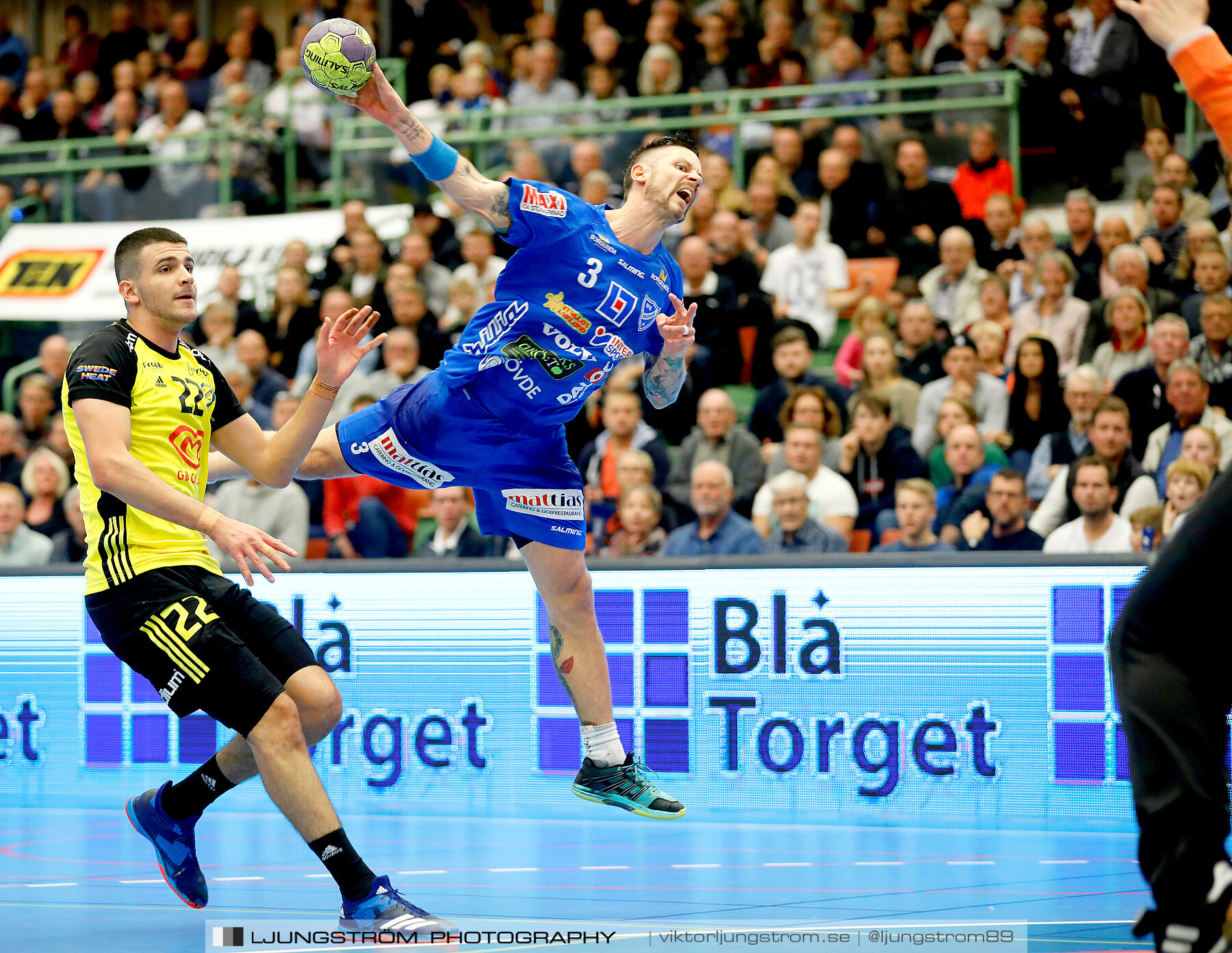 IFK Skövde HK-IK Sävehof 32-28,herr,Arena Skövde,Skövde,Sverige,Handboll,,2018,296017