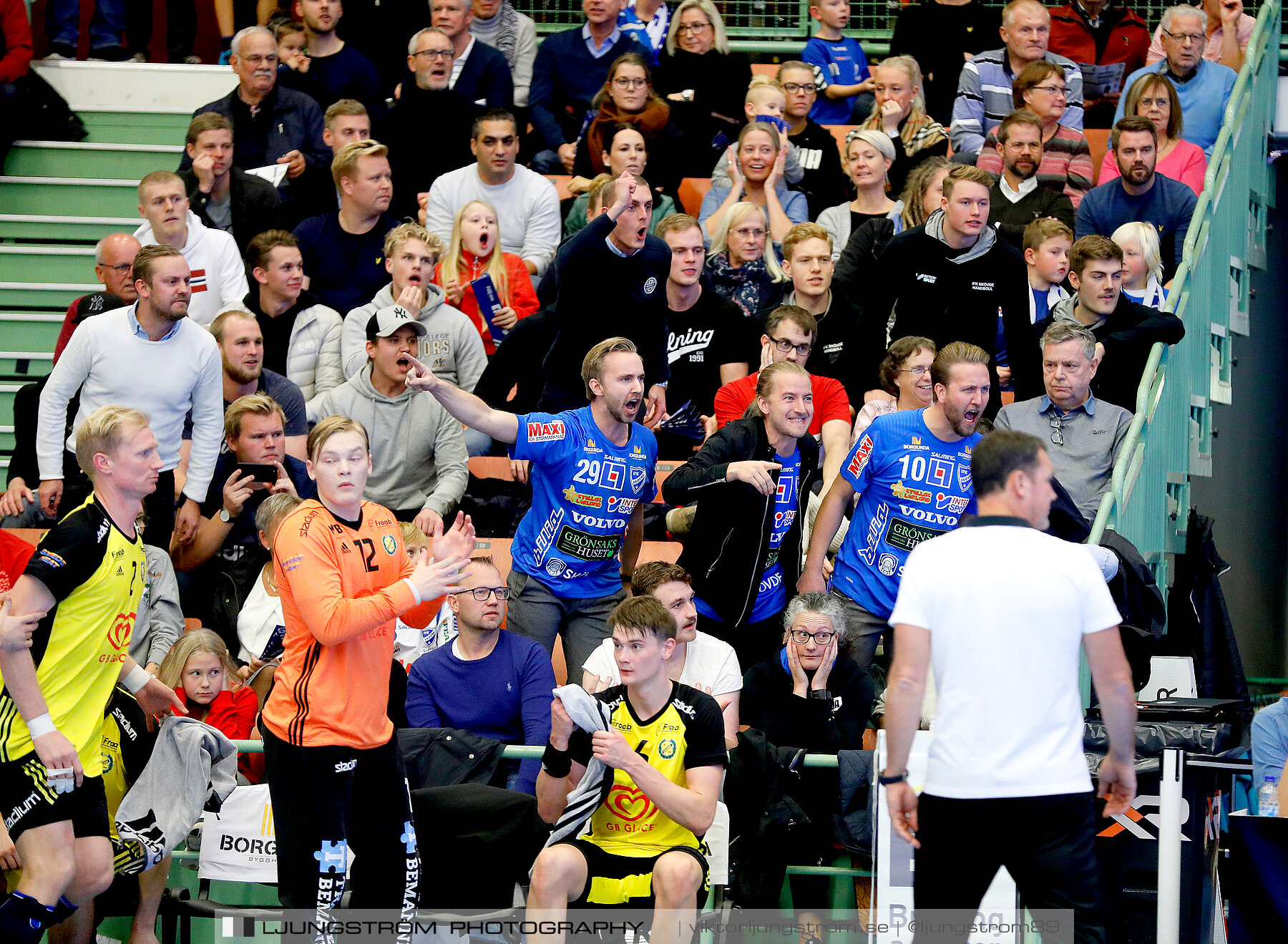 IFK Skövde HK-IK Sävehof 32-28,herr,Arena Skövde,Skövde,Sverige,Handboll,,2018,296043