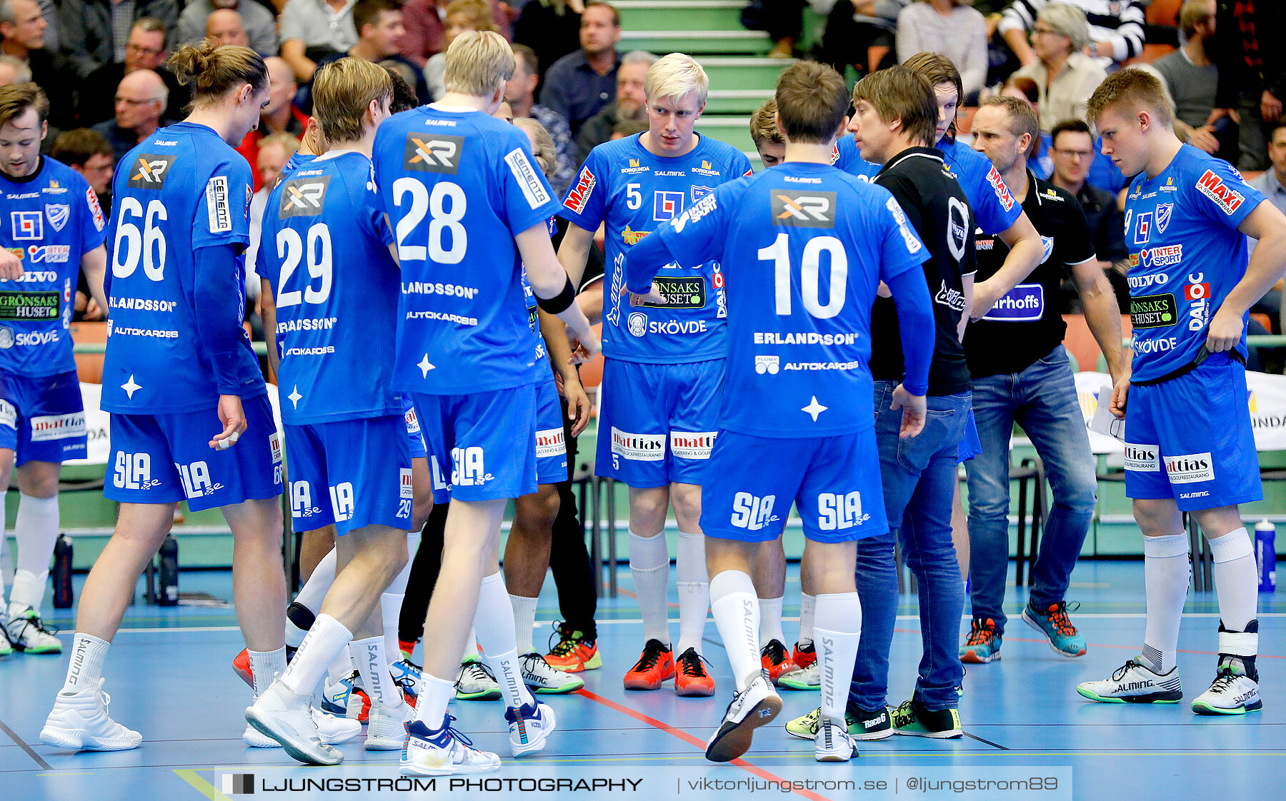 IFK Skövde HK-IK Sävehof 32-28,herr,Arena Skövde,Skövde,Sverige,Handboll,,2018,296054