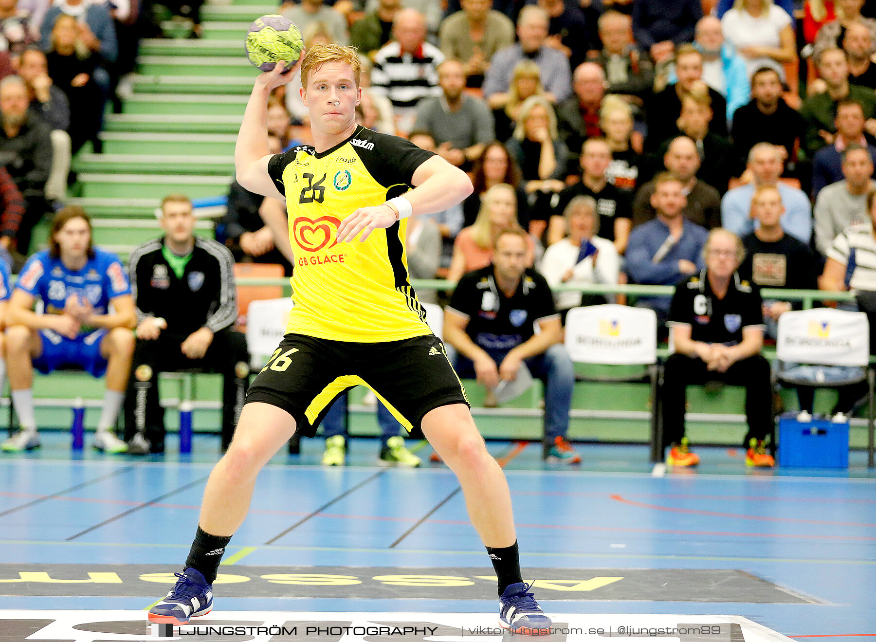 IFK Skövde HK-IK Sävehof 32-28,herr,Arena Skövde,Skövde,Sverige,Handboll,,2018,296080