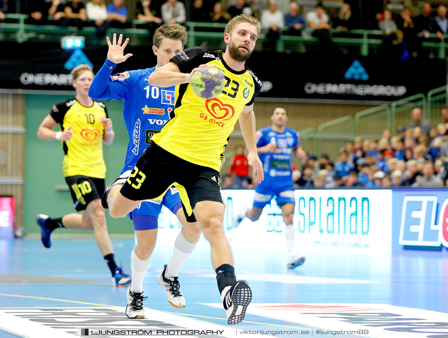 IFK Skövde HK-IK Sävehof 32-28,herr,Arena Skövde,Skövde,Sverige,Handboll,,2018,296099