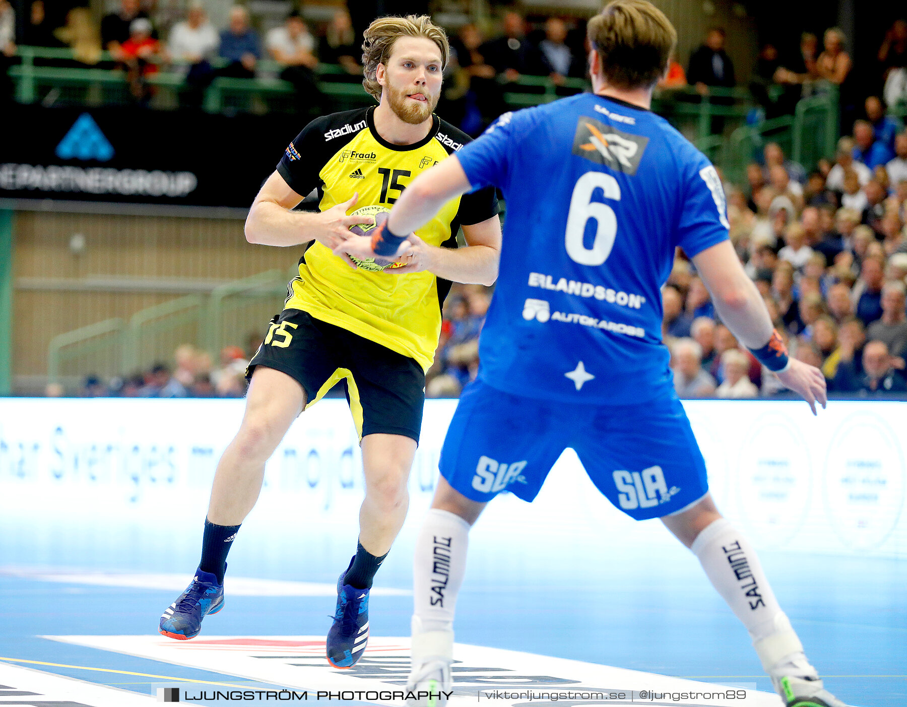 IFK Skövde HK-IK Sävehof 32-28,herr,Arena Skövde,Skövde,Sverige,Handboll,,2018,296102