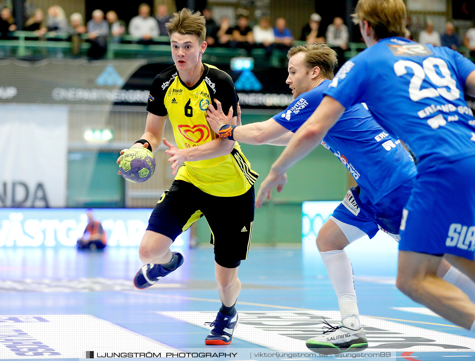 IFK Skövde HK-IK Sävehof 32-28,herr,Arena Skövde,Skövde,Sverige,Handboll,,2018,296106