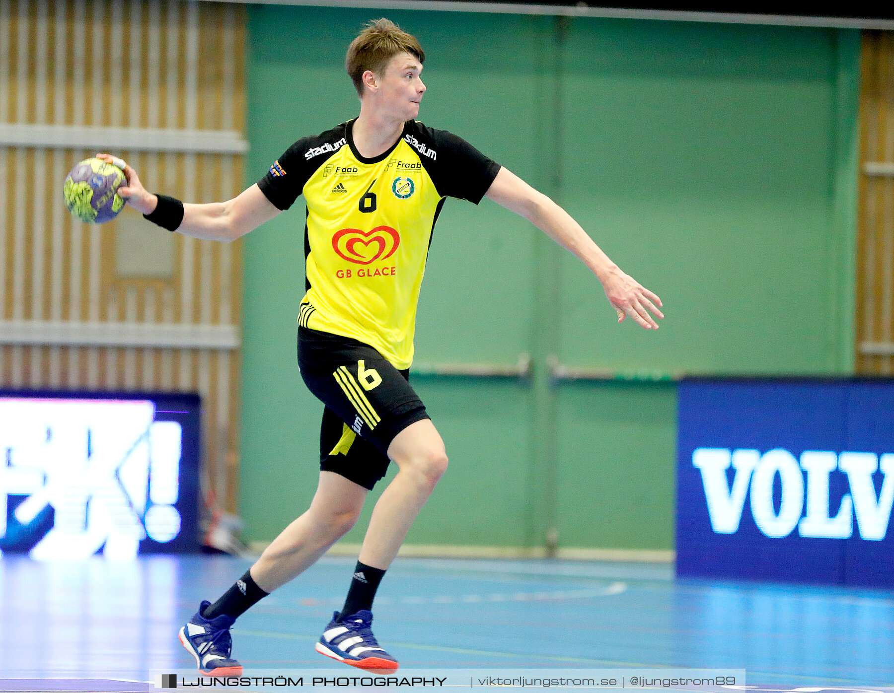 IFK Skövde HK-IK Sävehof 32-28,herr,Arena Skövde,Skövde,Sverige,Handboll,,2018,296112