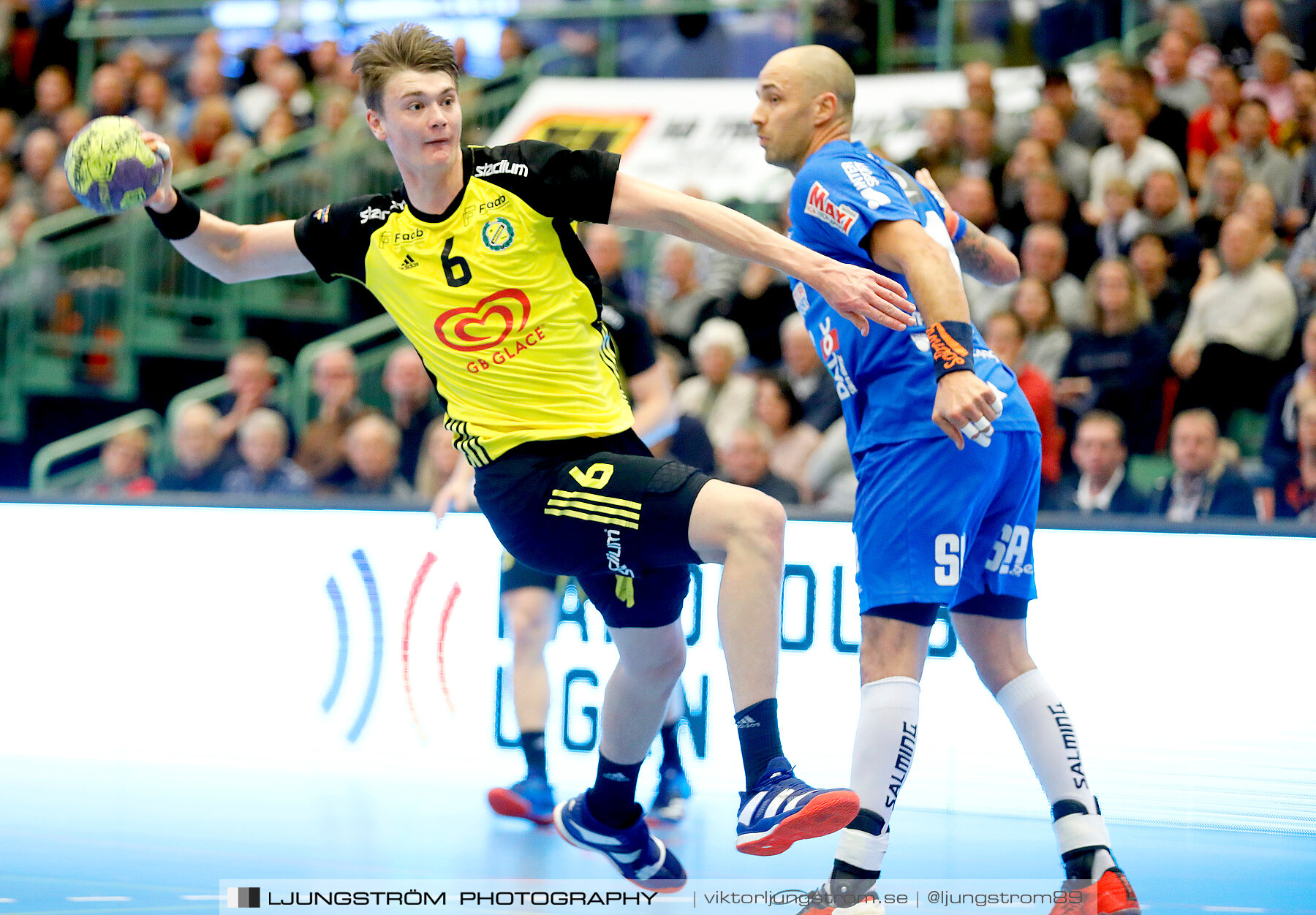 IFK Skövde HK-IK Sävehof 32-28,herr,Arena Skövde,Skövde,Sverige,Handboll,,2018,296116