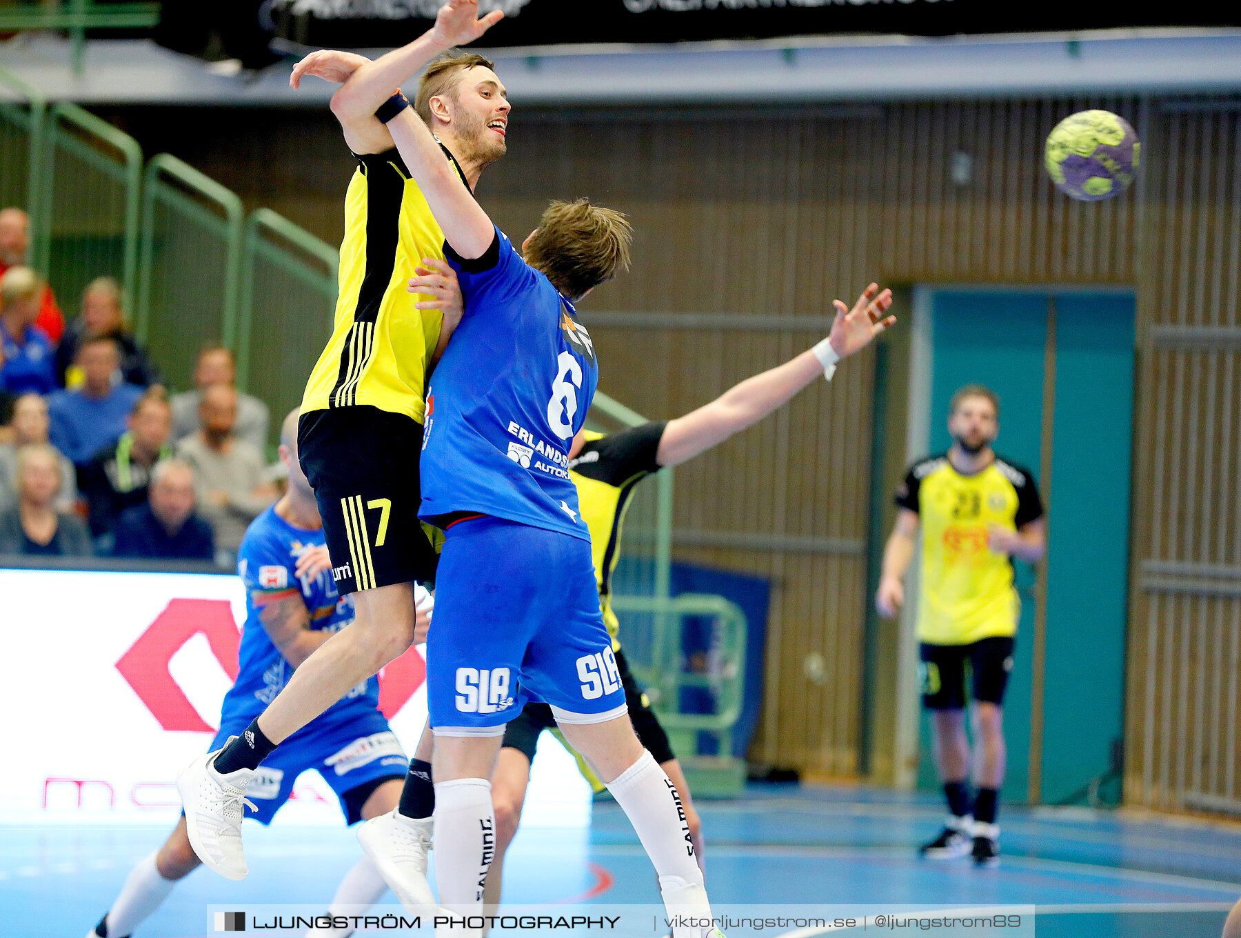 IFK Skövde HK-IK Sävehof 32-28,herr,Arena Skövde,Skövde,Sverige,Handboll,,2018,296130