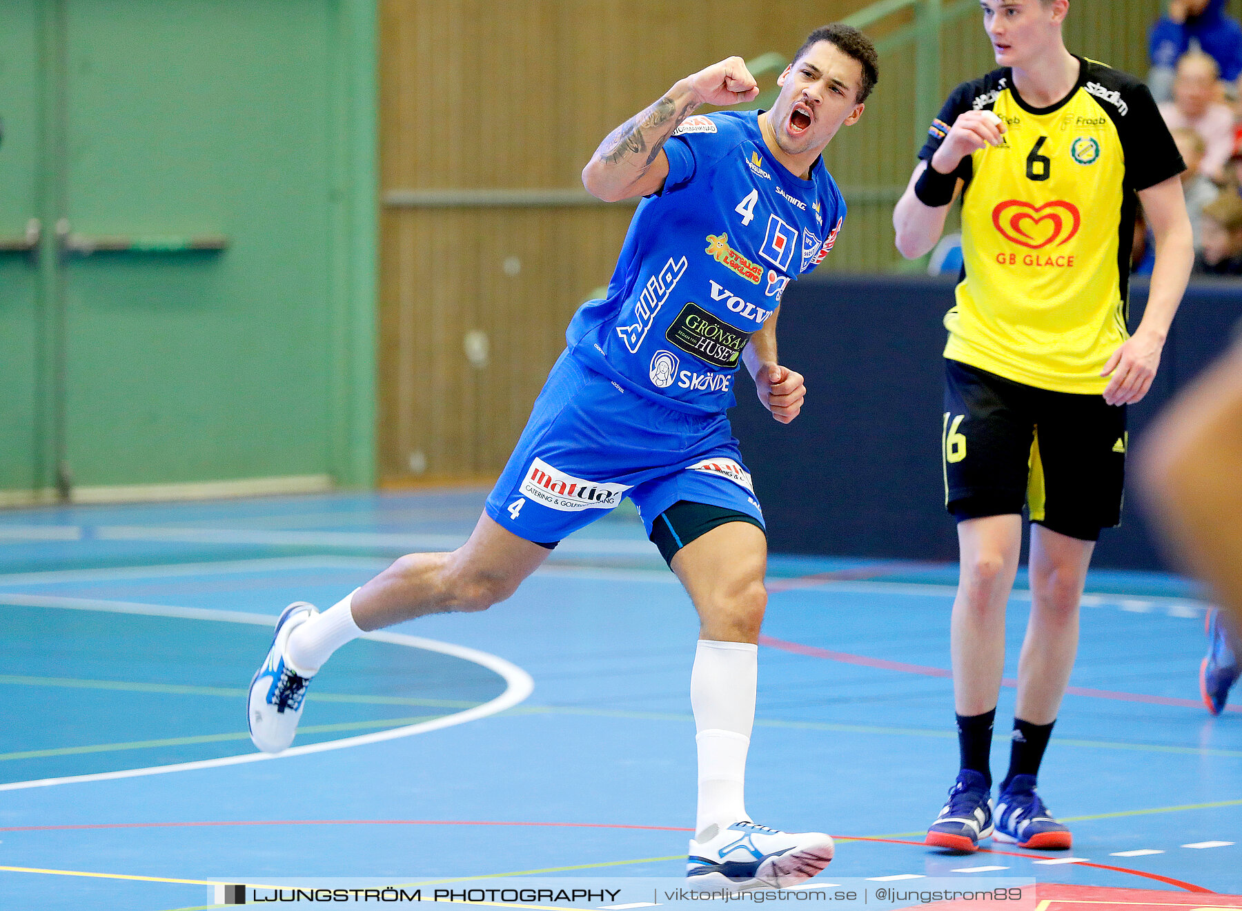 IFK Skövde HK-IK Sävehof 32-28,herr,Arena Skövde,Skövde,Sverige,Handboll,,2018,296143