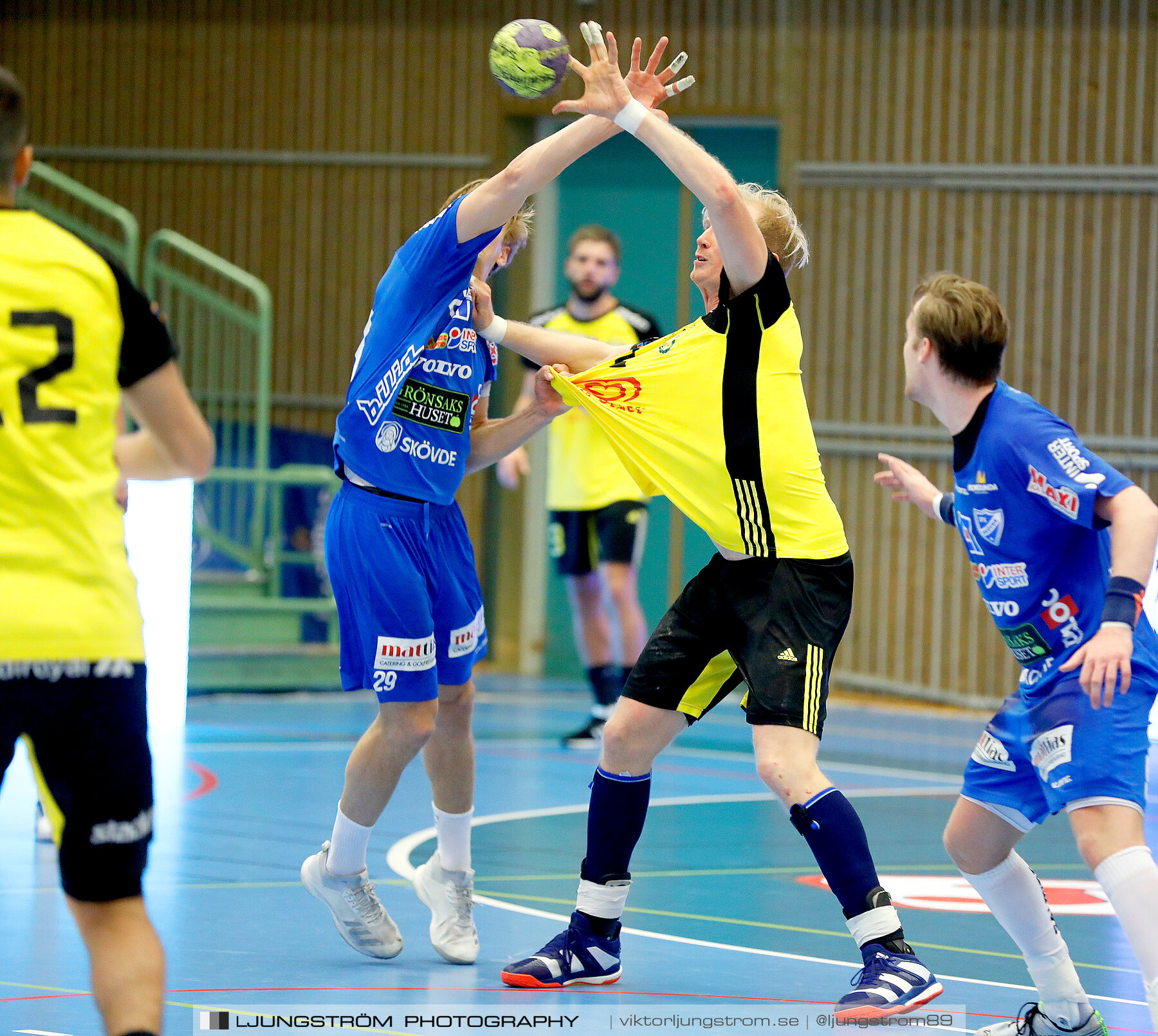 IFK Skövde HK-IK Sävehof 32-28,herr,Arena Skövde,Skövde,Sverige,Handboll,,2018,296146