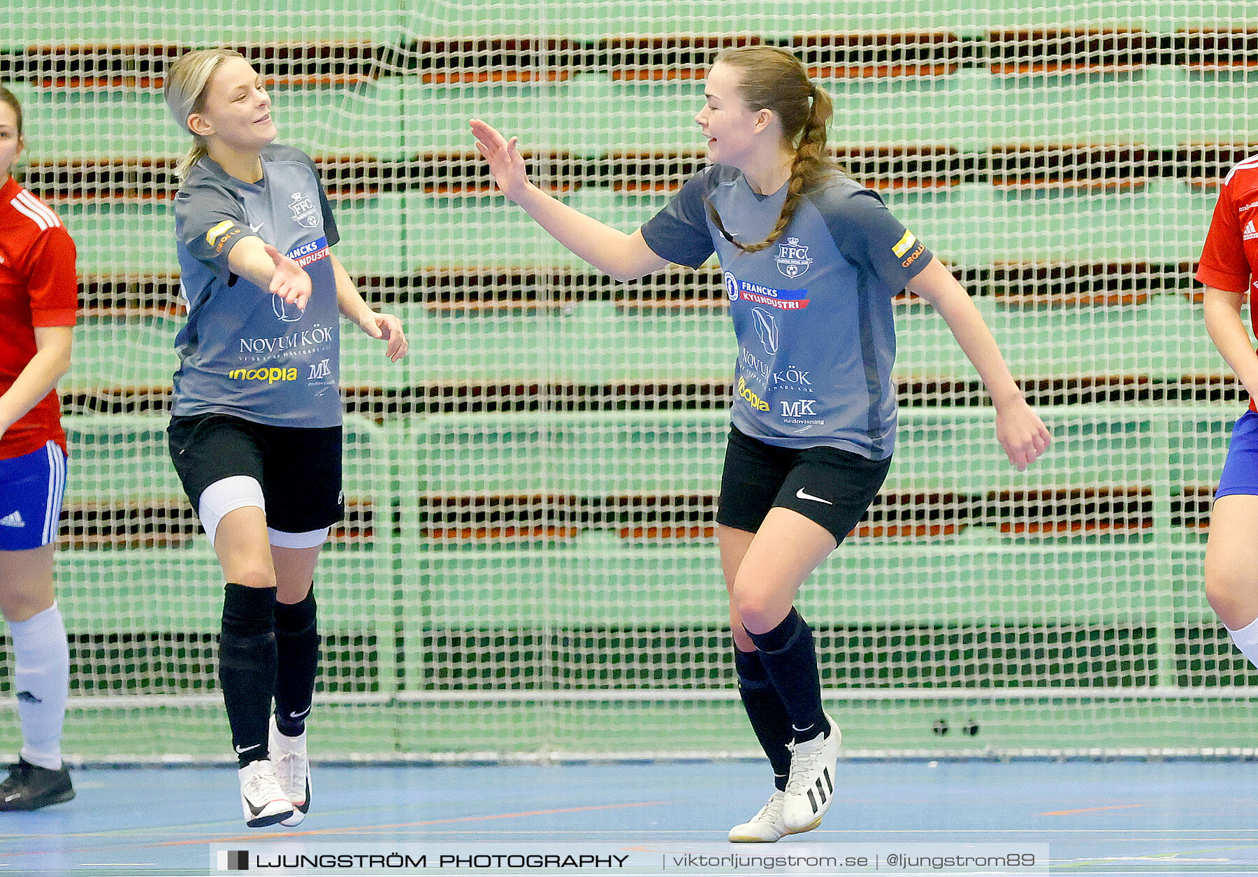 Skövde Futsalcup 2022 Damer Falköping Futsal Club-IFK Wreta Kloster 2 4-0,dam,Arena Skövde,Skövde,Sverige,Futsal,,2022,297600