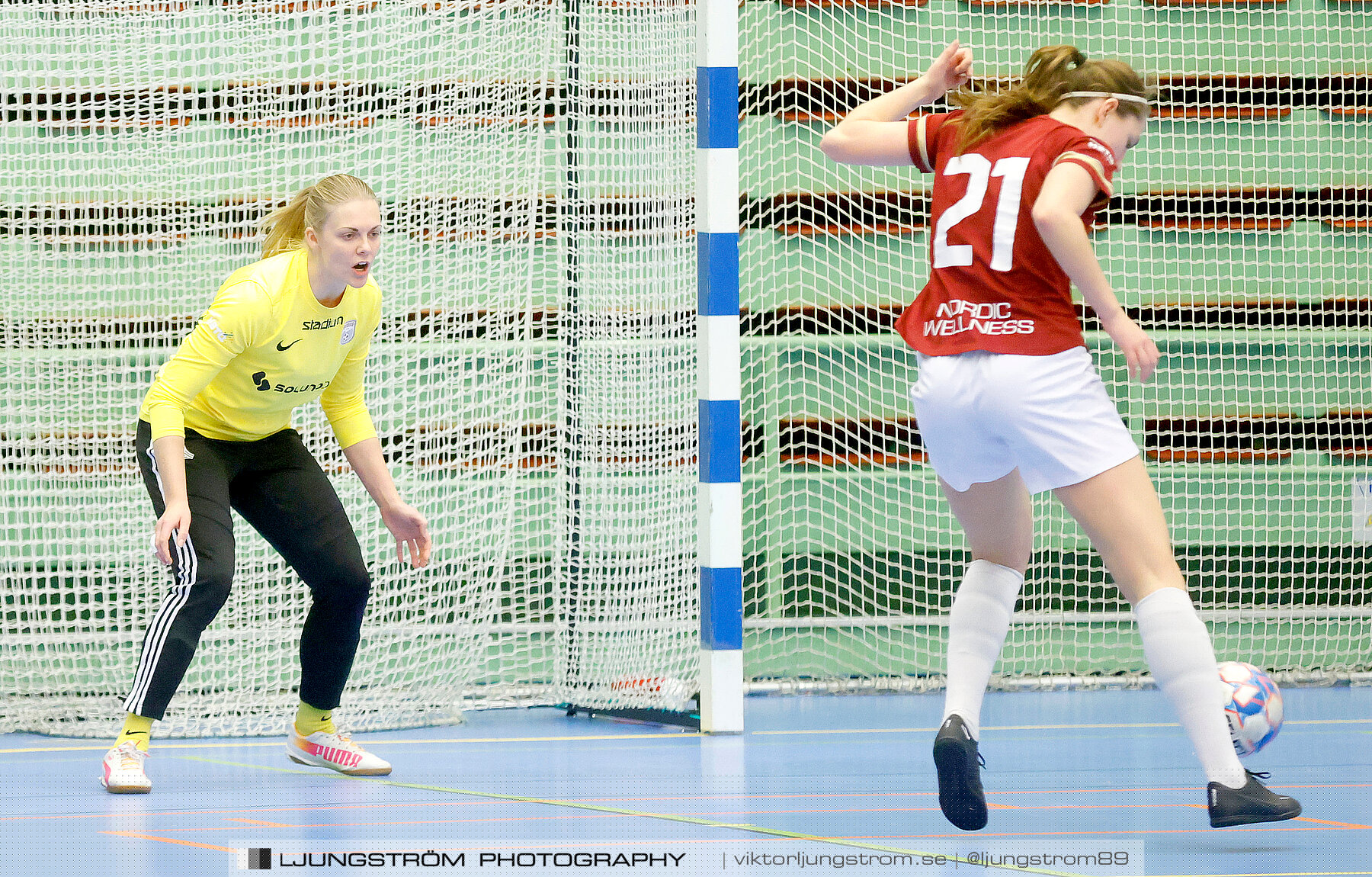 Skövde Futsalcup 2022 Damer A-FINAL Falköping Futsal Club-Qviding FIF 1-2,dam,Arena Skövde,Skövde,Sverige,Futsal,,2022,297944