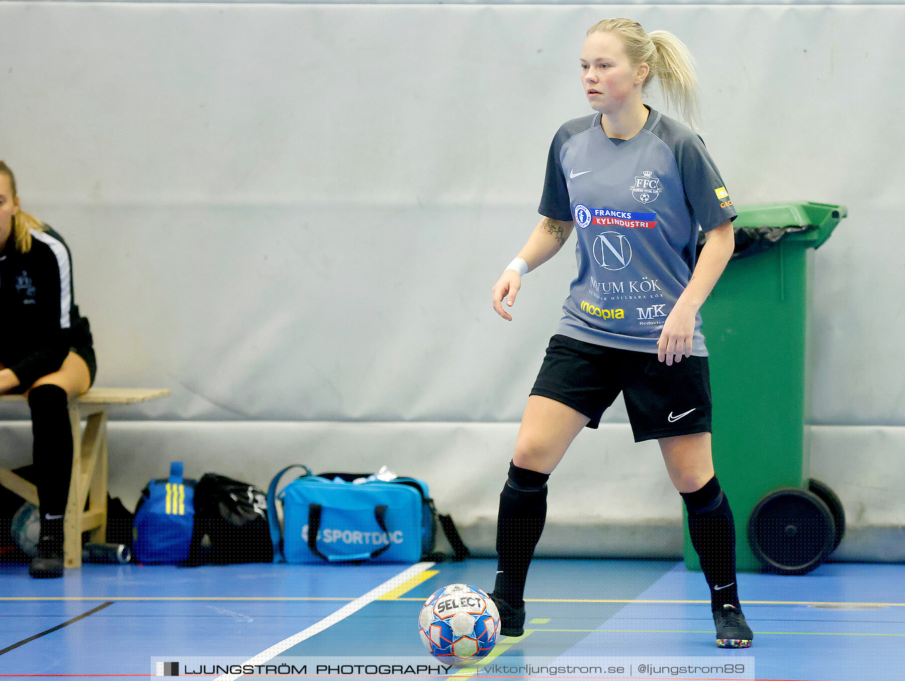 Skövde Futsalcup 2022 Damer A-FINAL Falköping Futsal Club-Qviding FIF 1-2,dam,Arena Skövde,Skövde,Sverige,Futsal,,2022,297951