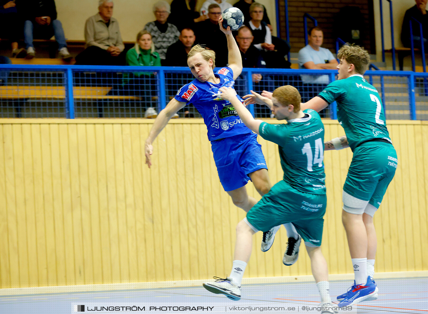 HK Skövde-IF HV Tidaholm 32-28,herr,Arena Skövde,Skövde,Sverige,Handboll,,2022,298260