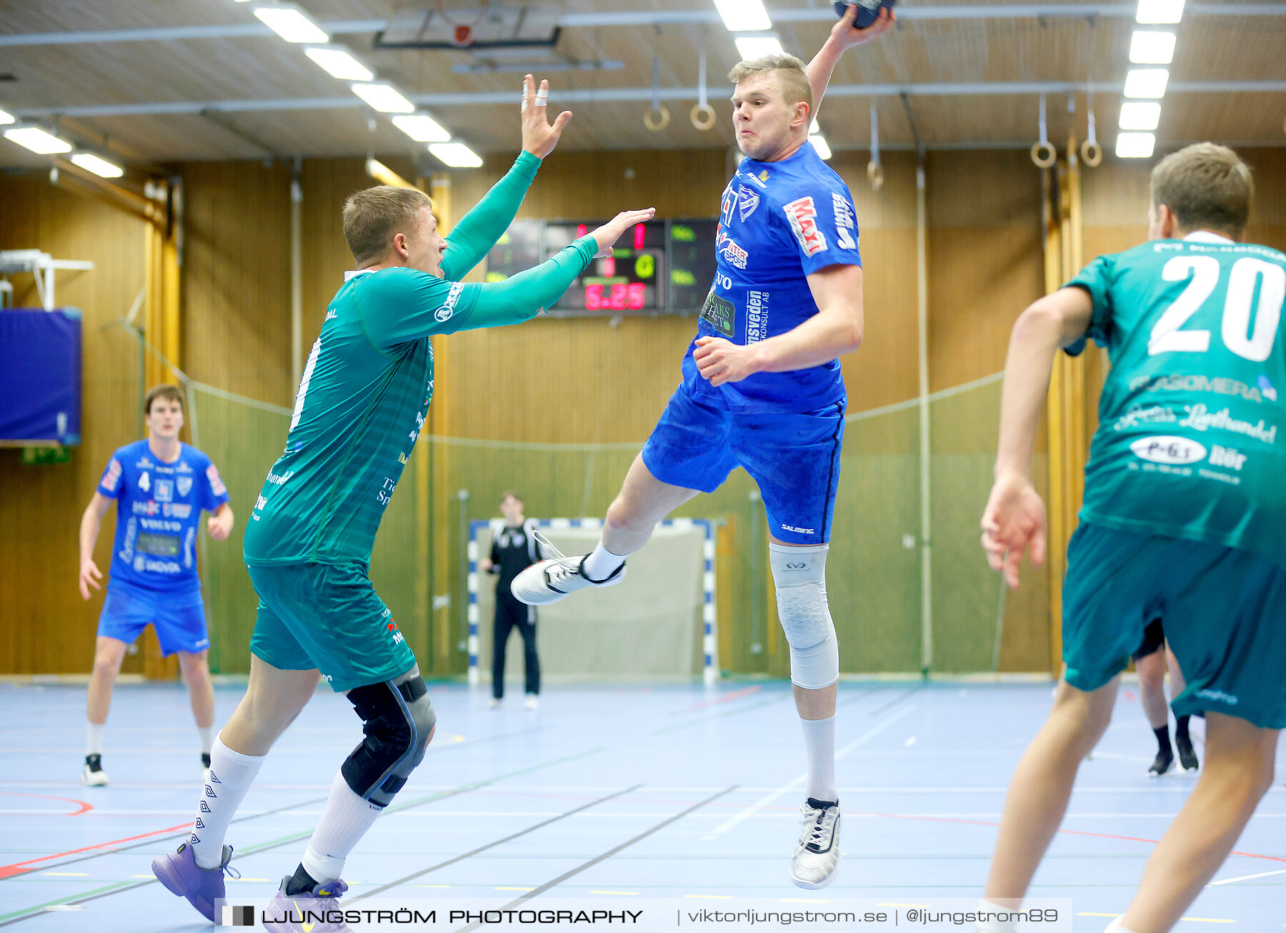 HK Skövde-IF HV Tidaholm 32-28,herr,Arena Skövde,Skövde,Sverige,Handboll,,2022,298261