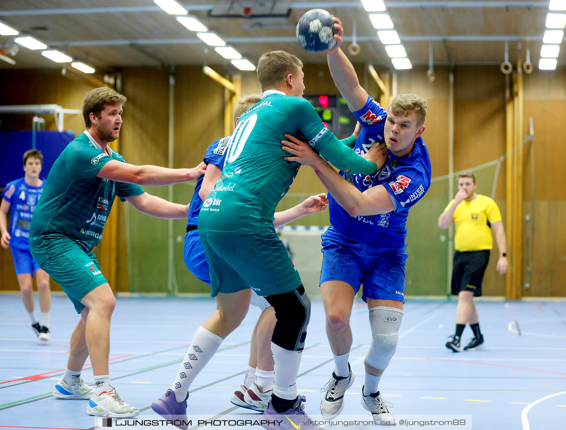 HK Skövde-IF HV Tidaholm 32-28,herr,Arena Skövde,Skövde,Sverige,Handboll,,2022,298274