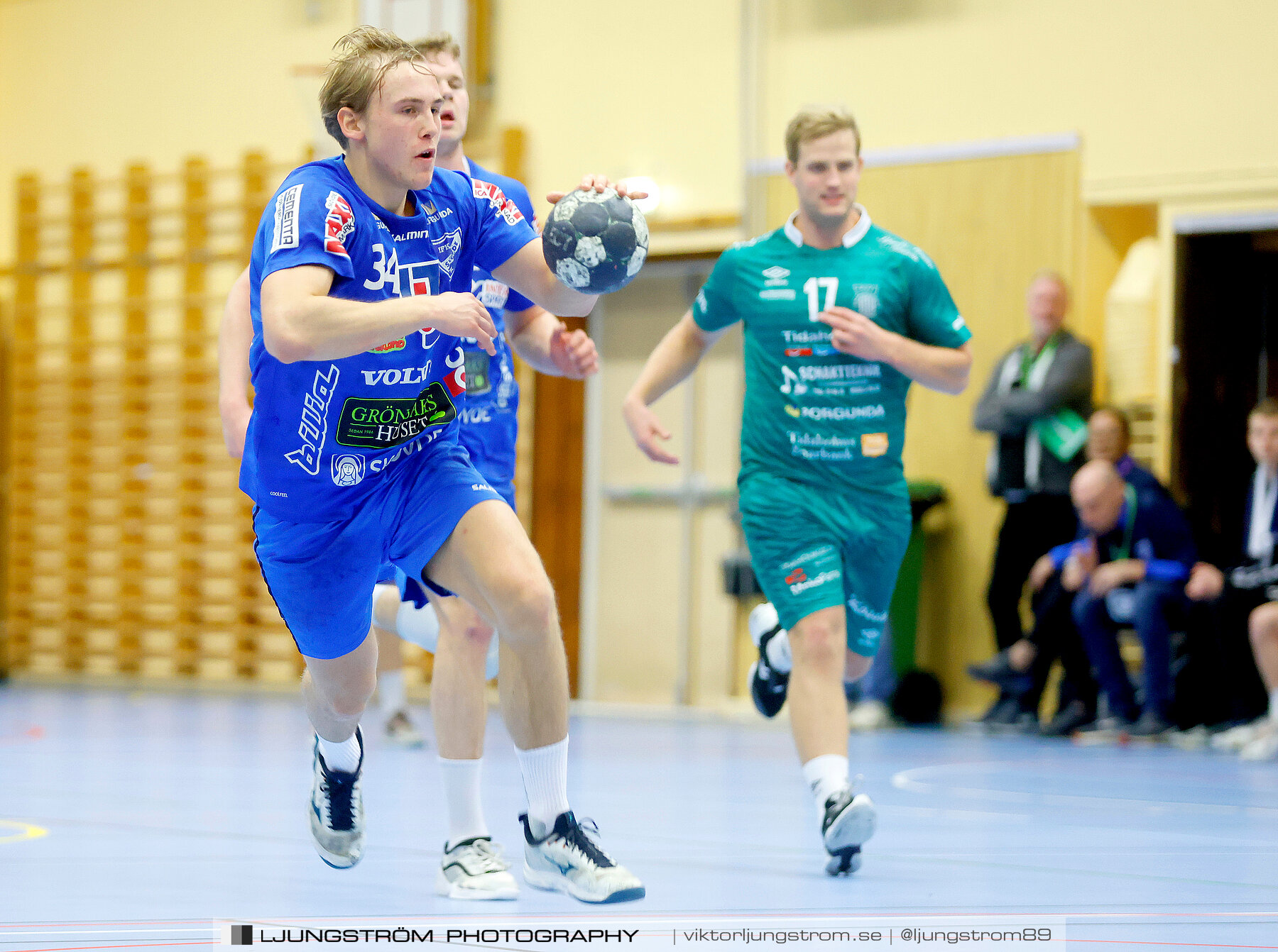 HK Skövde-IF HV Tidaholm 32-28,herr,Arena Skövde,Skövde,Sverige,Handboll,,2022,298308