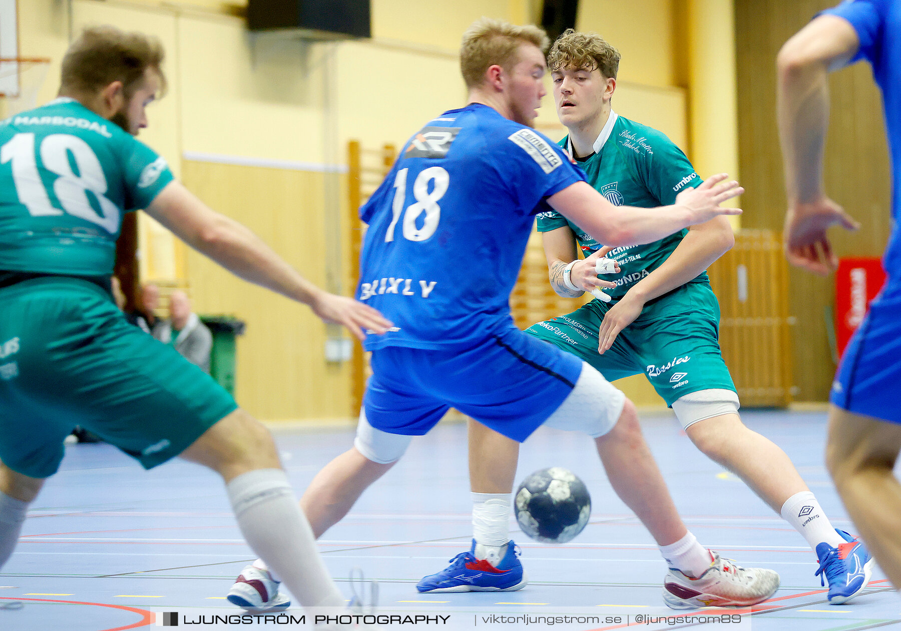 HK Skövde-IF HV Tidaholm 32-28,herr,Arena Skövde,Skövde,Sverige,Handboll,,2022,298325