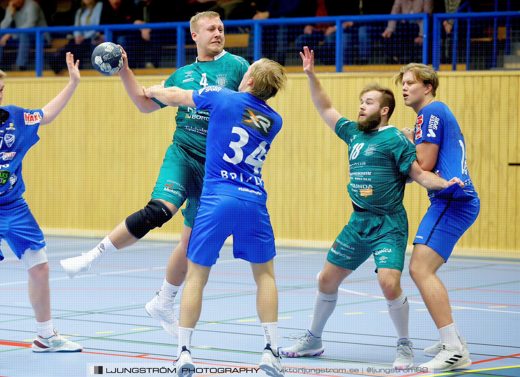 HK Skövde-IF HV Tidaholm 32-28,herr,Arena Skövde,Skövde,Sverige,Handboll,,2022,298342