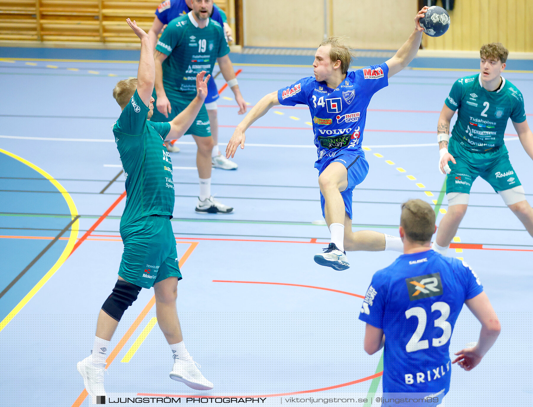 HK Skövde-IF HV Tidaholm 32-28,herr,Arena Skövde,Skövde,Sverige,Handboll,,2022,298392