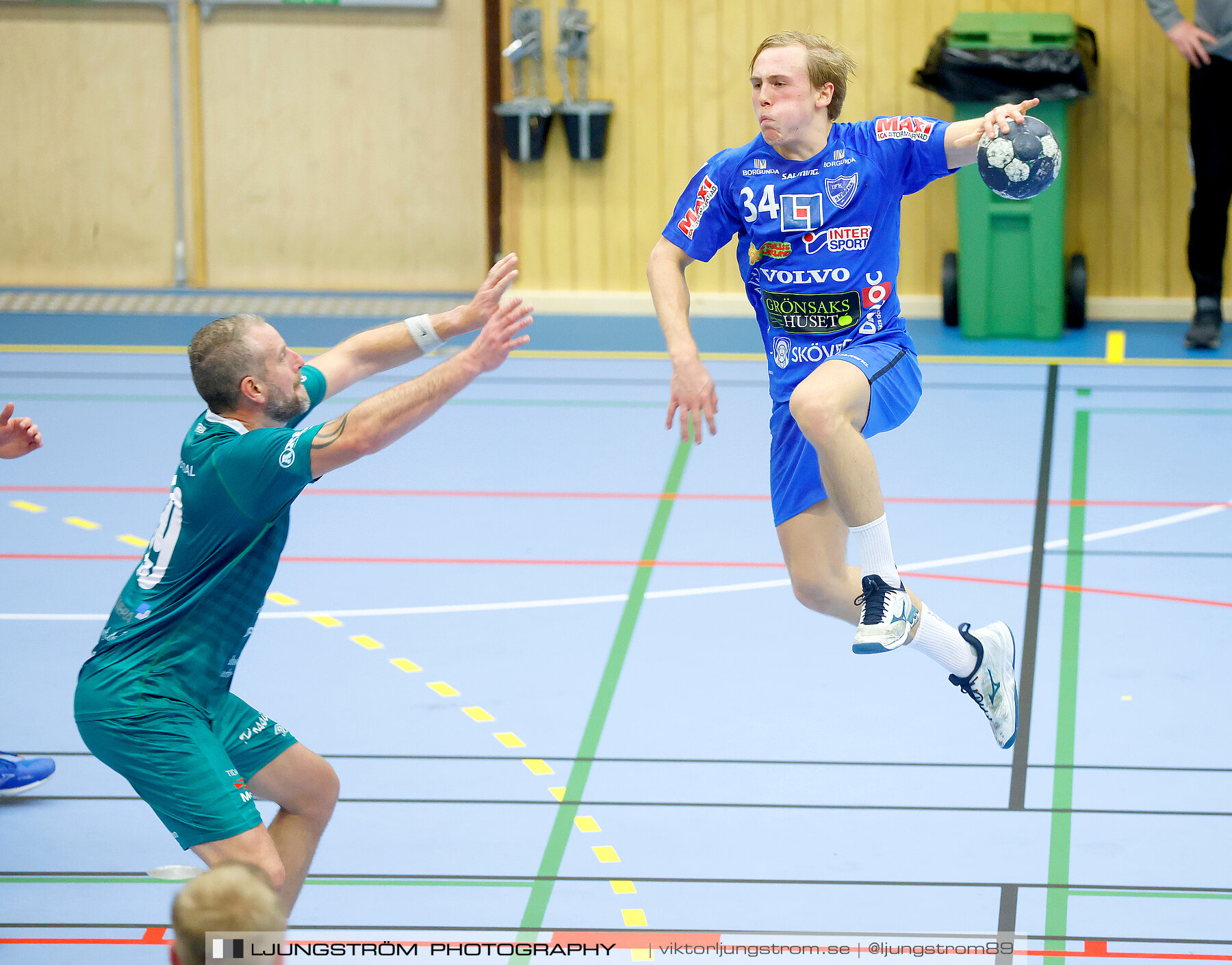 HK Skövde-IF HV Tidaholm 32-28,herr,Arena Skövde,Skövde,Sverige,Handboll,,2022,298400