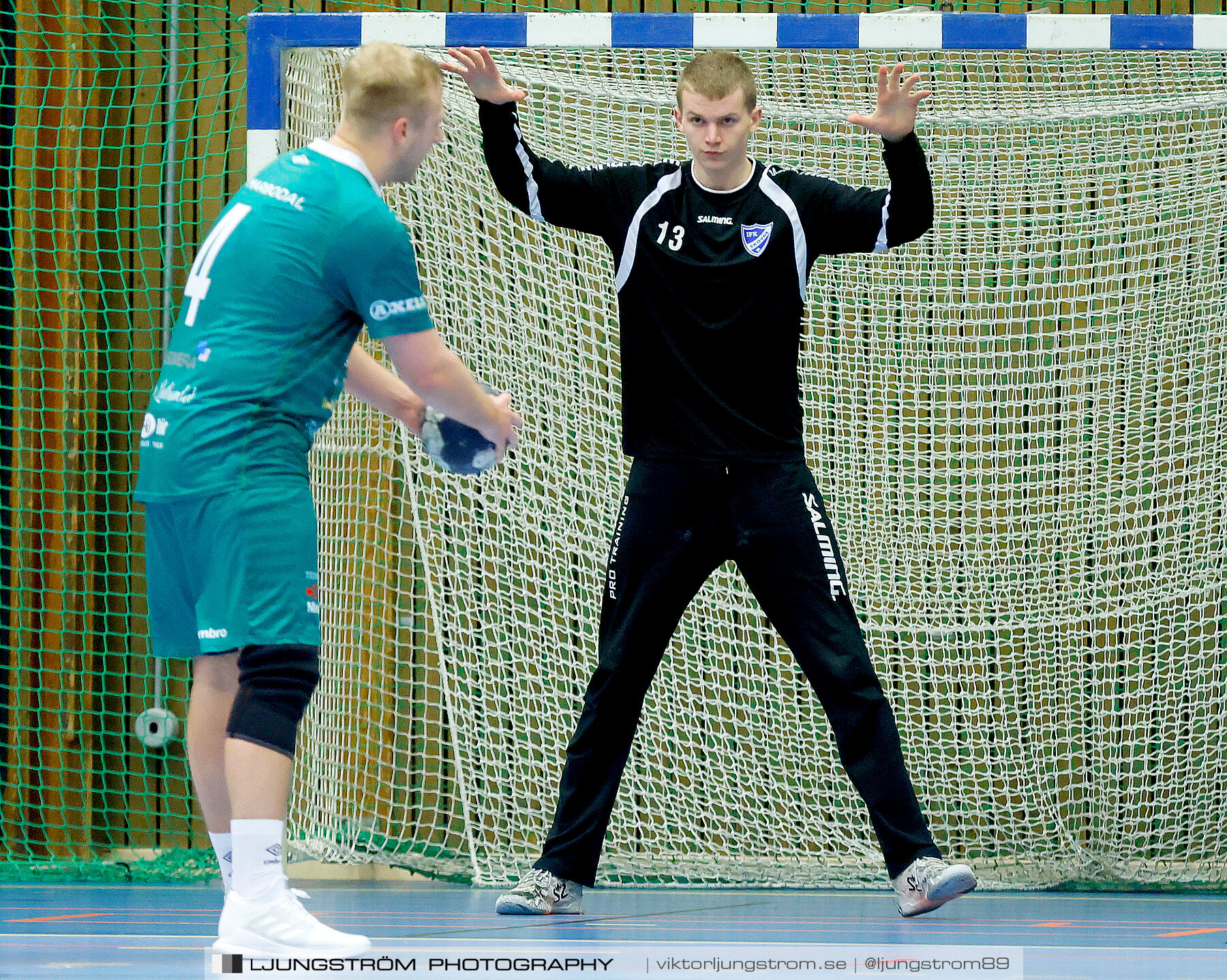 HK Skövde-IF HV Tidaholm 32-28,herr,Arena Skövde,Skövde,Sverige,Handboll,,2022,298410