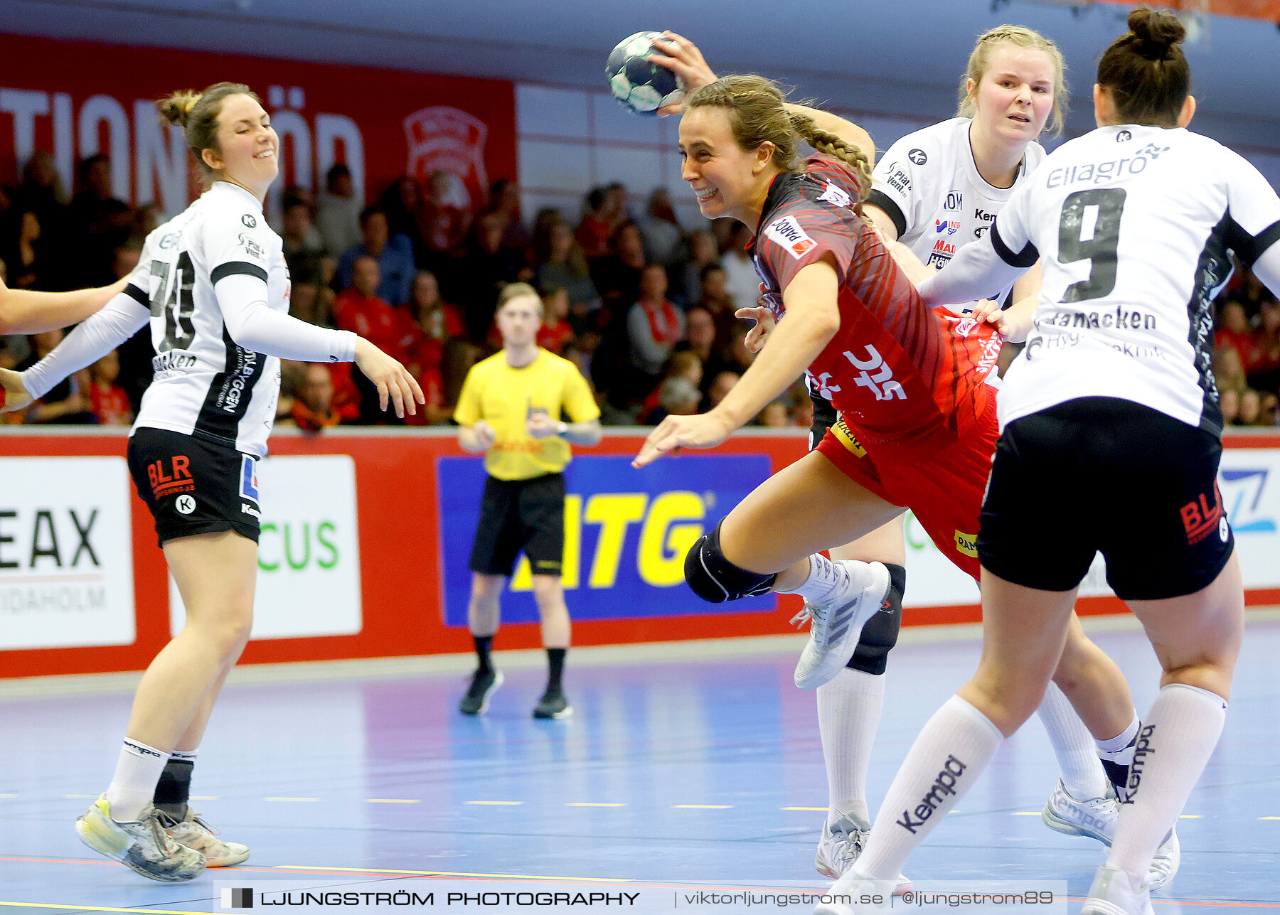 Skövde HF-VästeråsIrsta HF 27-24,dam,Skövde Idrottshall,Skövde,Sverige,Handboll,,2022,298648