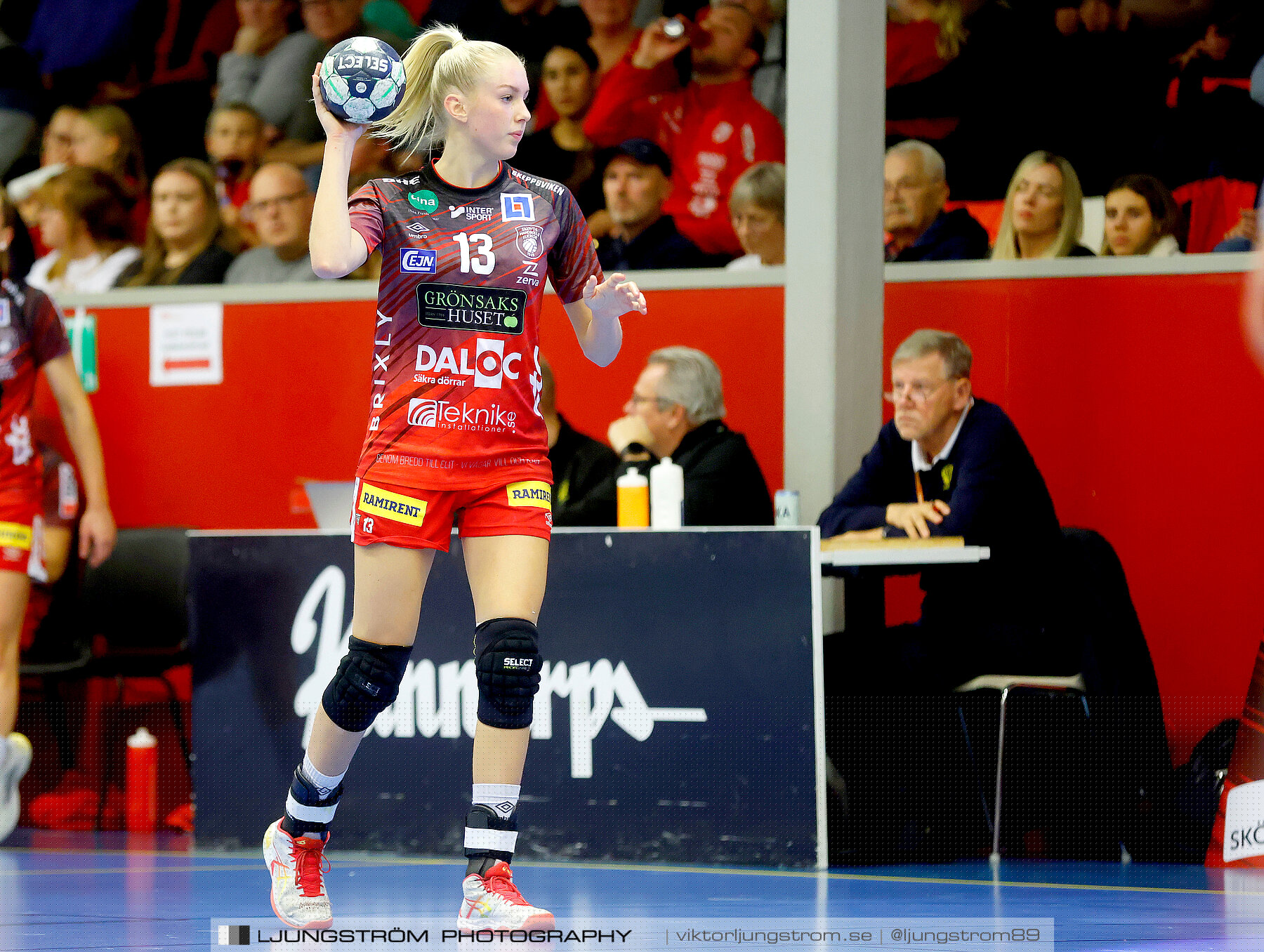 Skövde HF-VästeråsIrsta HF 27-24,dam,Skövde Idrottshall,Skövde,Sverige,Handboll,,2022,298692