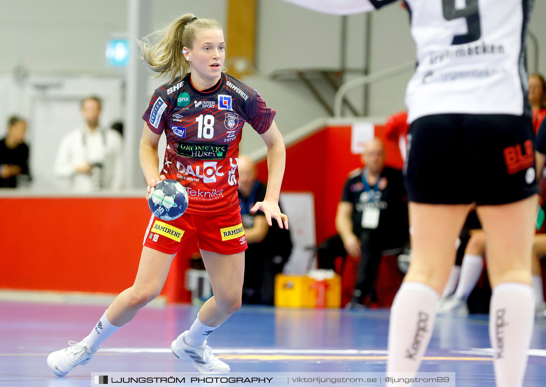 Skövde HF-VästeråsIrsta HF 27-24,dam,Skövde Idrottshall,Skövde,Sverige,Handboll,,2022,298693