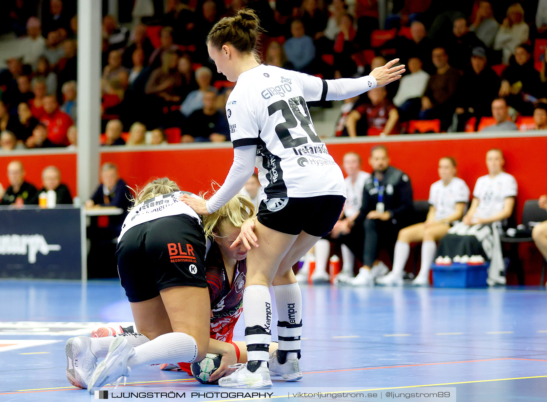 Skövde HF-VästeråsIrsta HF 27-24,dam,Skövde Idrottshall,Skövde,Sverige,Handboll,,2022,298695