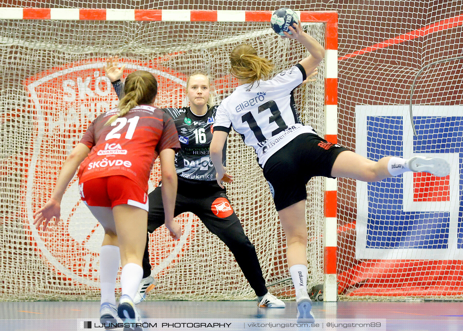 Skövde HF-VästeråsIrsta HF 27-24,dam,Skövde Idrottshall,Skövde,Sverige,Handboll,,2022,298696