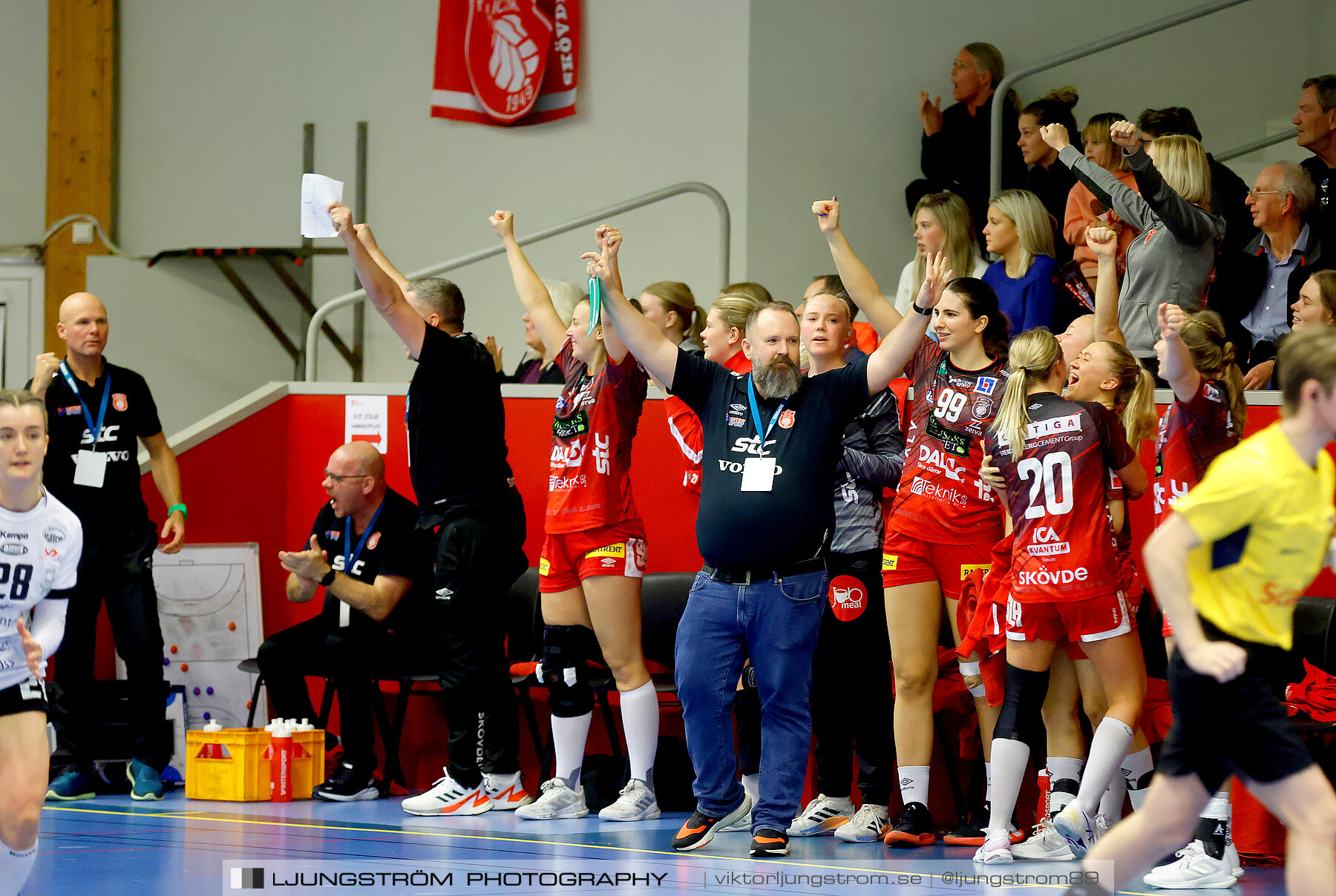 Skövde HF-VästeråsIrsta HF 27-24,dam,Skövde Idrottshall,Skövde,Sverige,Handboll,,2022,298713