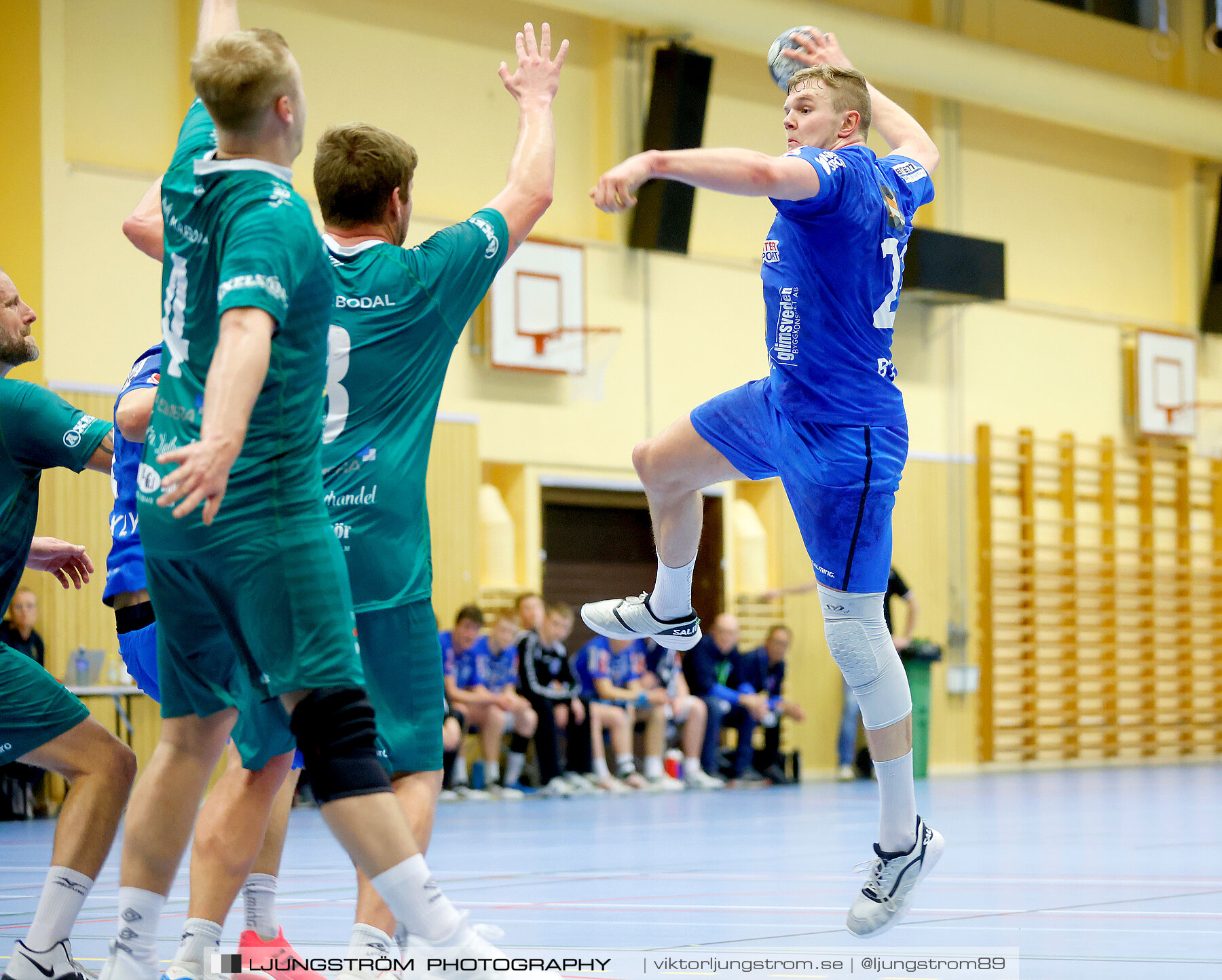 HK Skövde-IF HV Tidaholm 32-28,herr,Arena Skövde,Skövde,Sverige,Handboll,,2022,299495