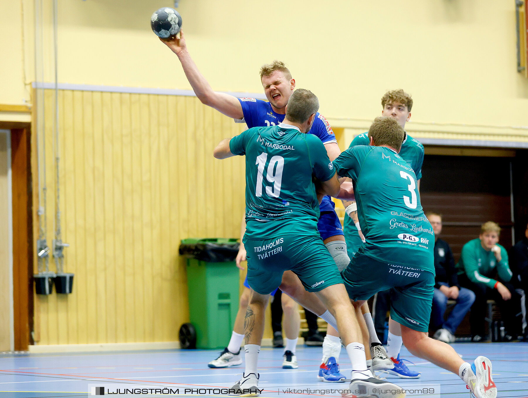 HK Skövde-IF HV Tidaholm 32-28,herr,Arena Skövde,Skövde,Sverige,Handboll,,2022,299498