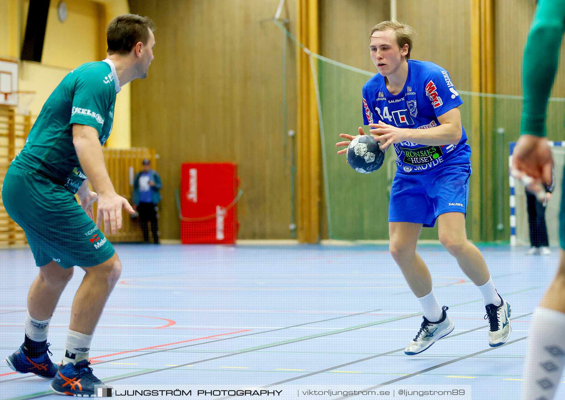 HK Skövde-IF HV Tidaholm 32-28,herr,Arena Skövde,Skövde,Sverige,Handboll,,2022,299521