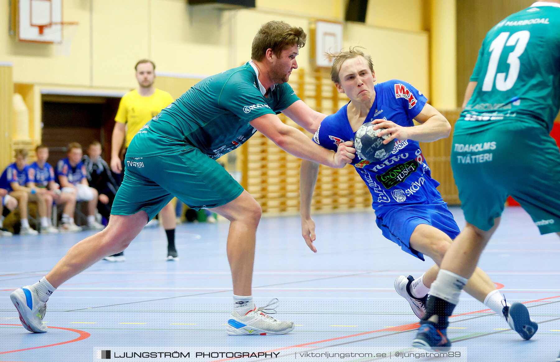 HK Skövde-IF HV Tidaholm 32-28,herr,Arena Skövde,Skövde,Sverige,Handboll,,2022,299530