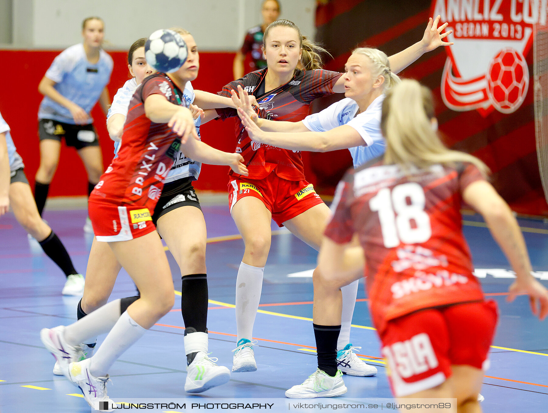 Skövde HF-Höörs HK H65 30-28,dam,Skövde Idrottshall,Skövde,Sverige,Handboll,,2022,300017