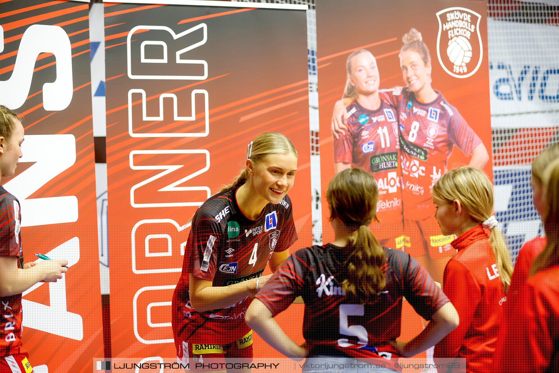 Skövde HF-Höörs HK H65 30-28,dam,Skövde Idrottshall,Skövde,Sverige,Handboll,,2022,300137
