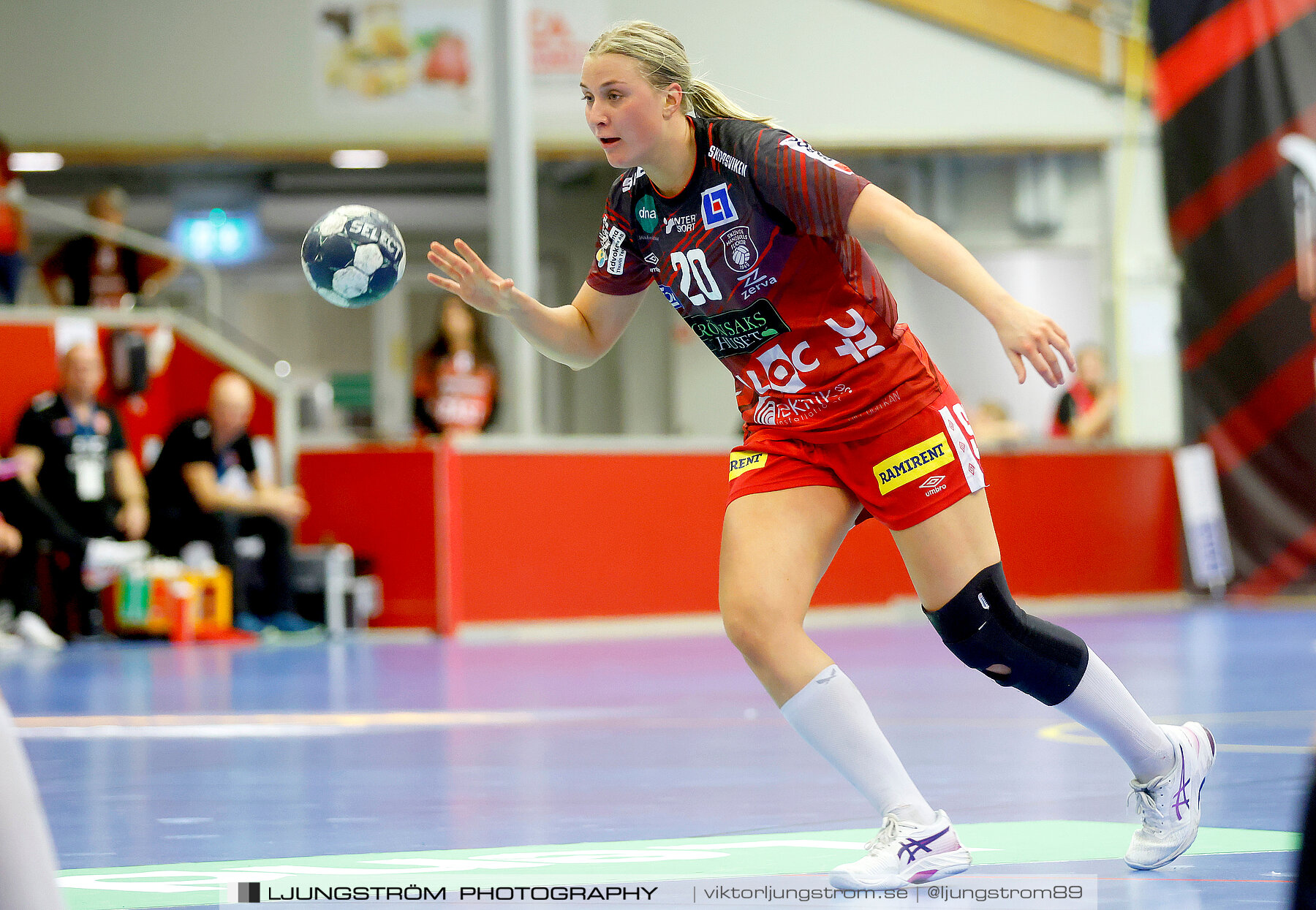 Skövde HF-Höörs HK H65 30-28,dam,Skövde Idrottshall,Skövde,Sverige,Handboll,,2022,300170