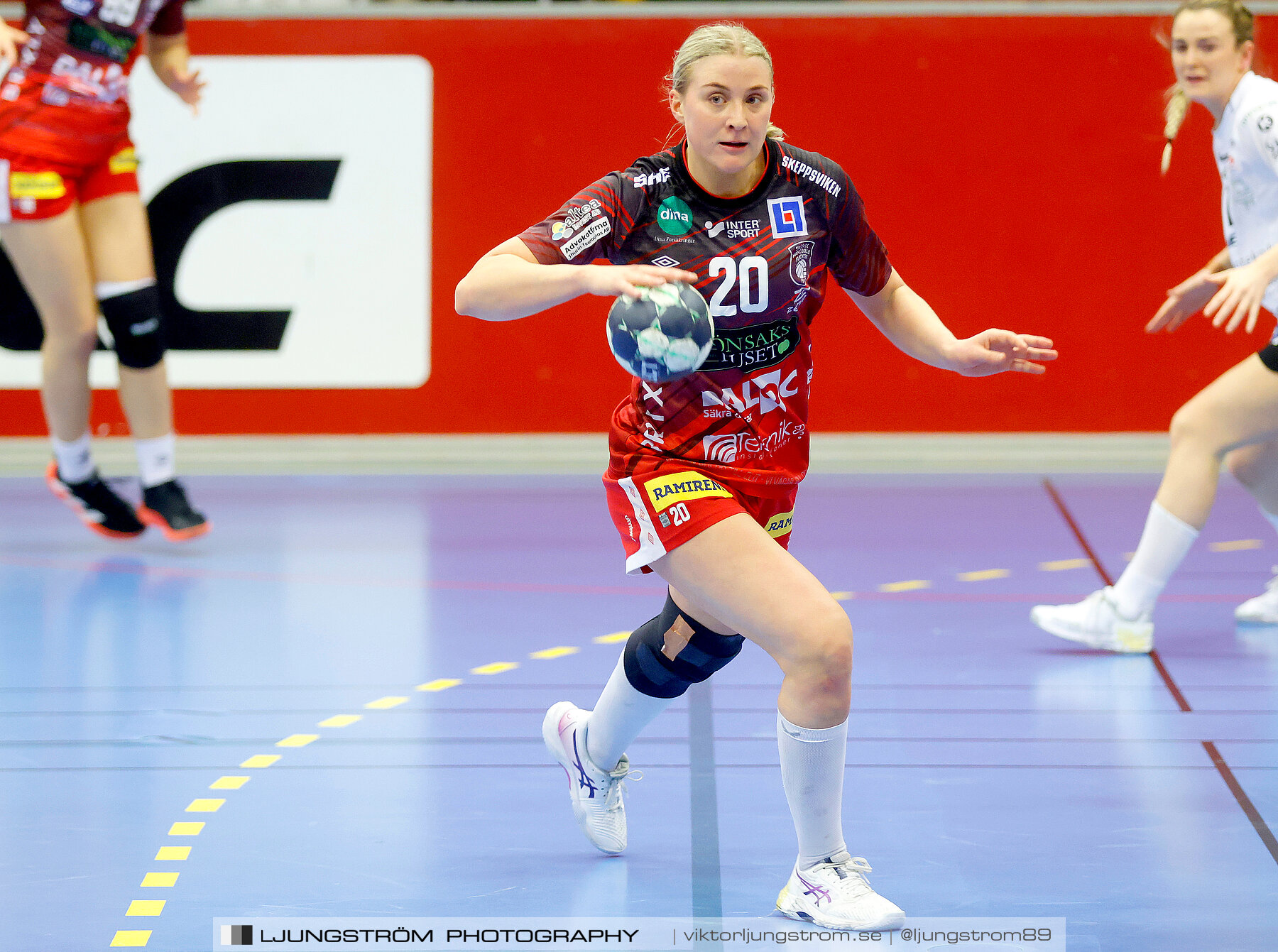 ATG Svenska Cupen Skövde HF-VästeråsIrsta HF 1/4 -final 2 32-29,dam,Skövde Idrottshall,Skövde,Sverige,Handboll,,2022,300327