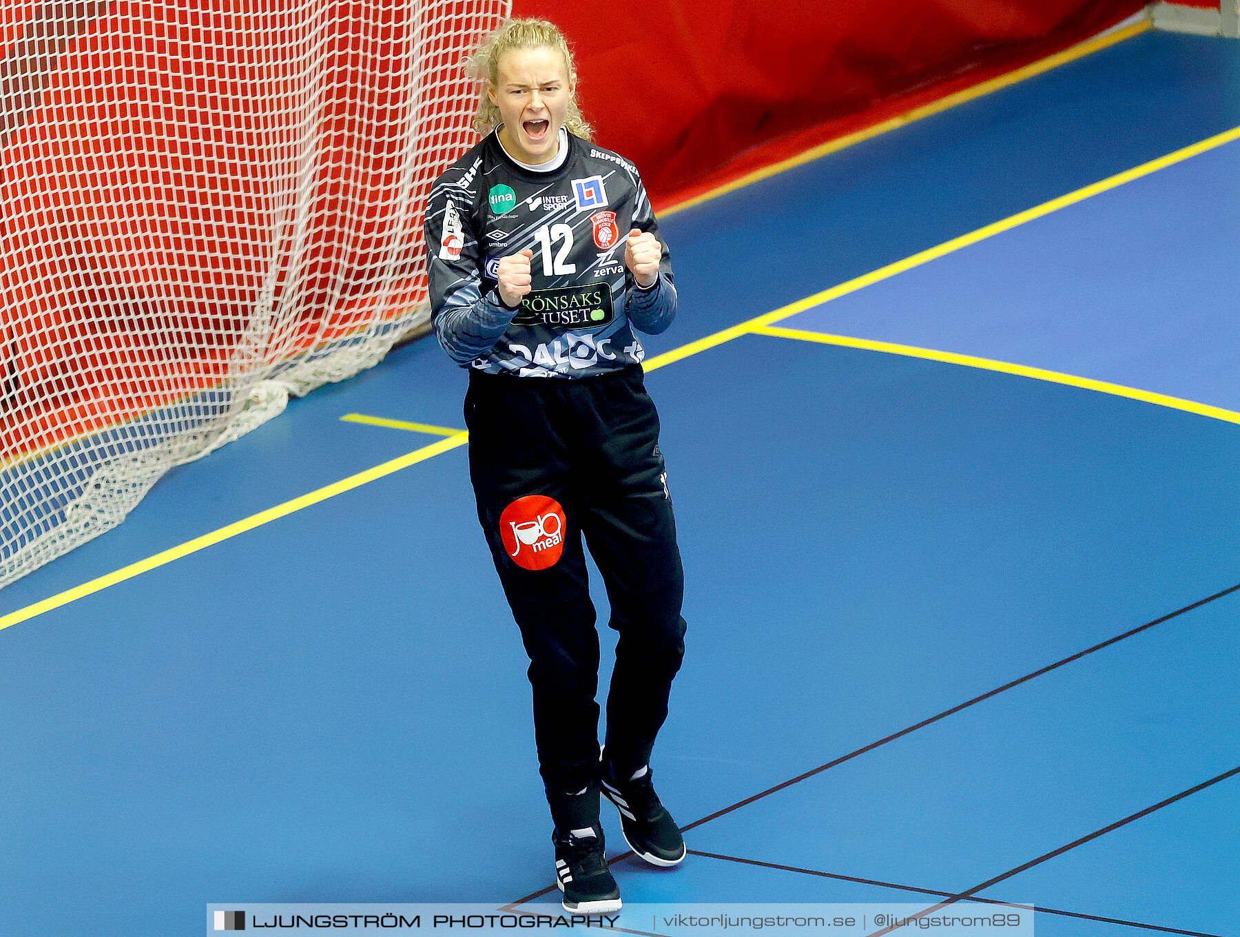 ATG Svenska Cupen Skövde HF-VästeråsIrsta HF 1/4 -final 2 32-29,dam,Skövde Idrottshall,Skövde,Sverige,Handboll,,2022,300351