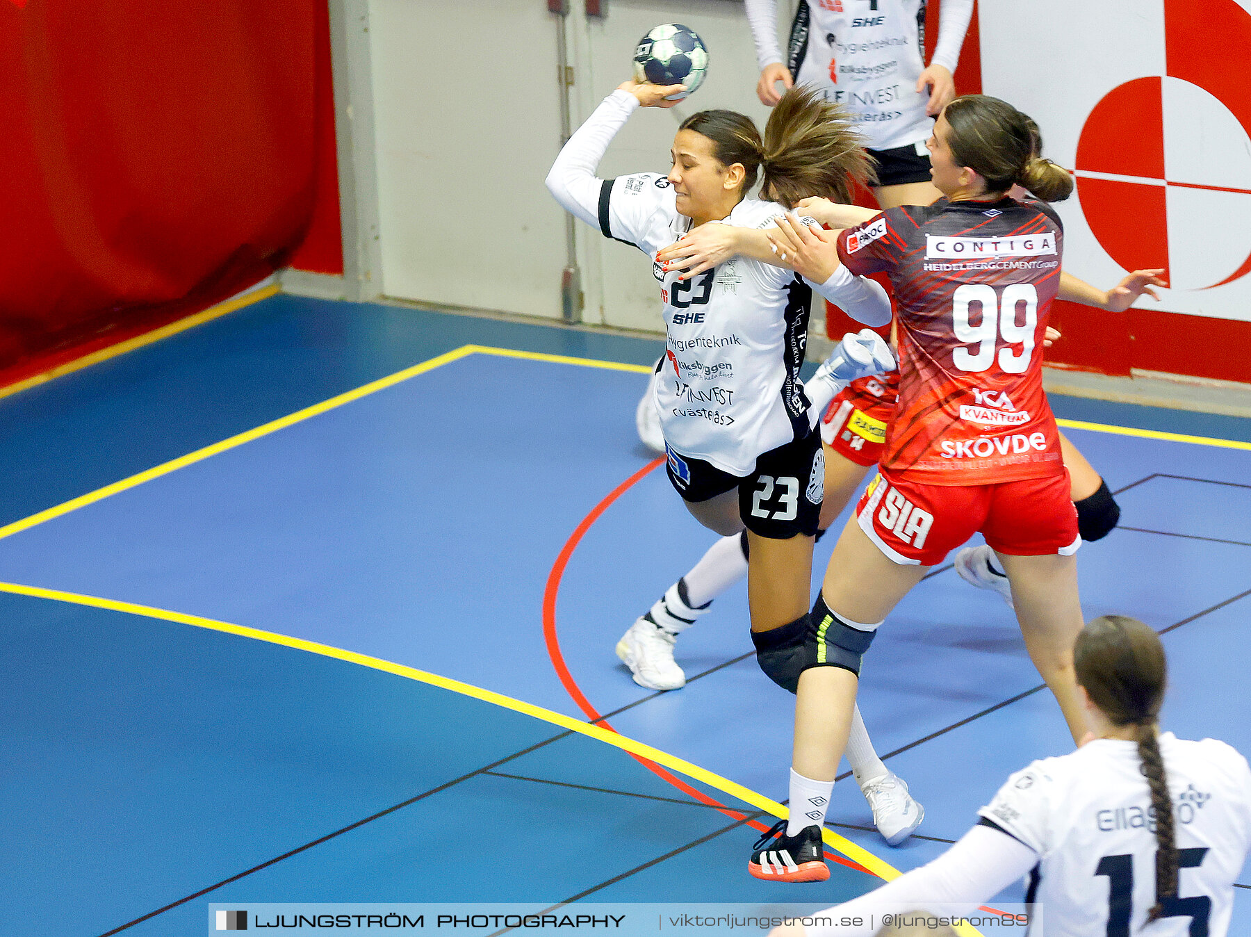 ATG Svenska Cupen Skövde HF-VästeråsIrsta HF 1/4 -final 2 32-29,dam,Skövde Idrottshall,Skövde,Sverige,Handboll,,2022,300354