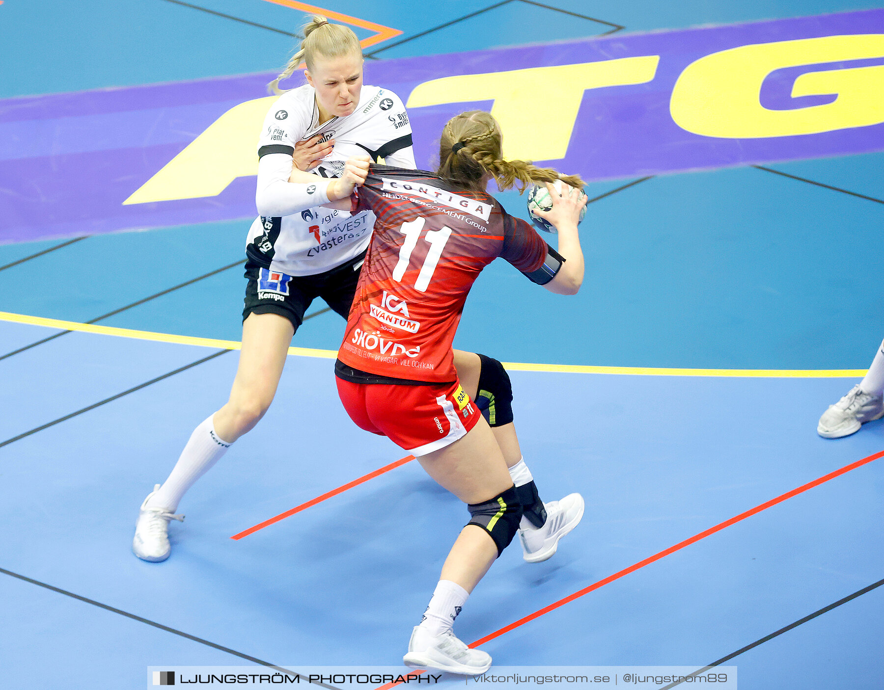 ATG Svenska Cupen Skövde HF-VästeråsIrsta HF 1/4 -final 2 32-29,dam,Skövde Idrottshall,Skövde,Sverige,Handboll,,2022,300372