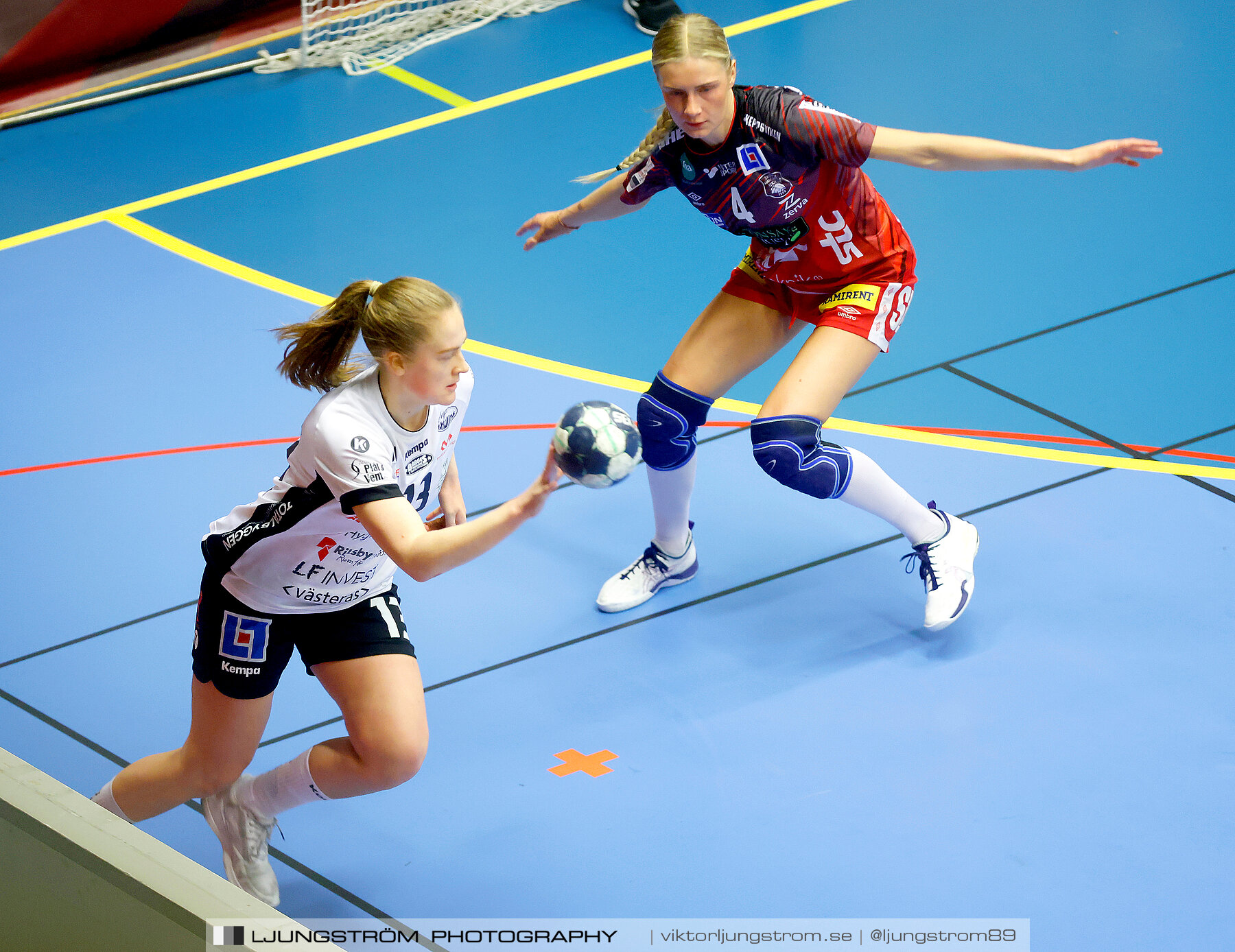 ATG Svenska Cupen Skövde HF-VästeråsIrsta HF 1/4 -final 2 32-29,dam,Skövde Idrottshall,Skövde,Sverige,Handboll,,2022,300378