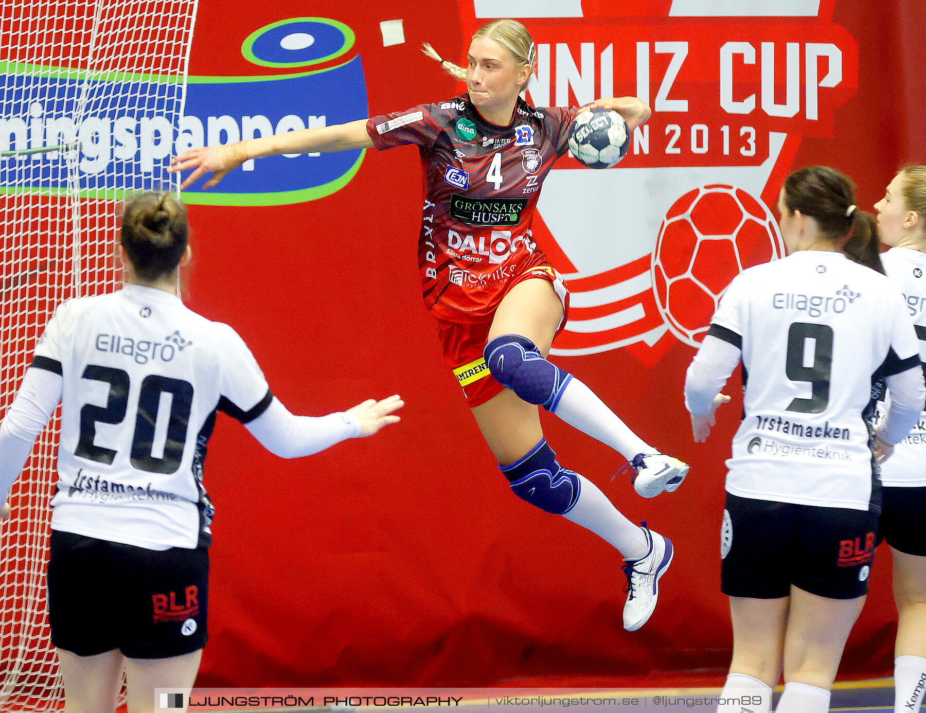 ATG Svenska Cupen Skövde HF-VästeråsIrsta HF 1/4 -final 2 32-29,dam,Skövde Idrottshall,Skövde,Sverige,Handboll,,2022,300393