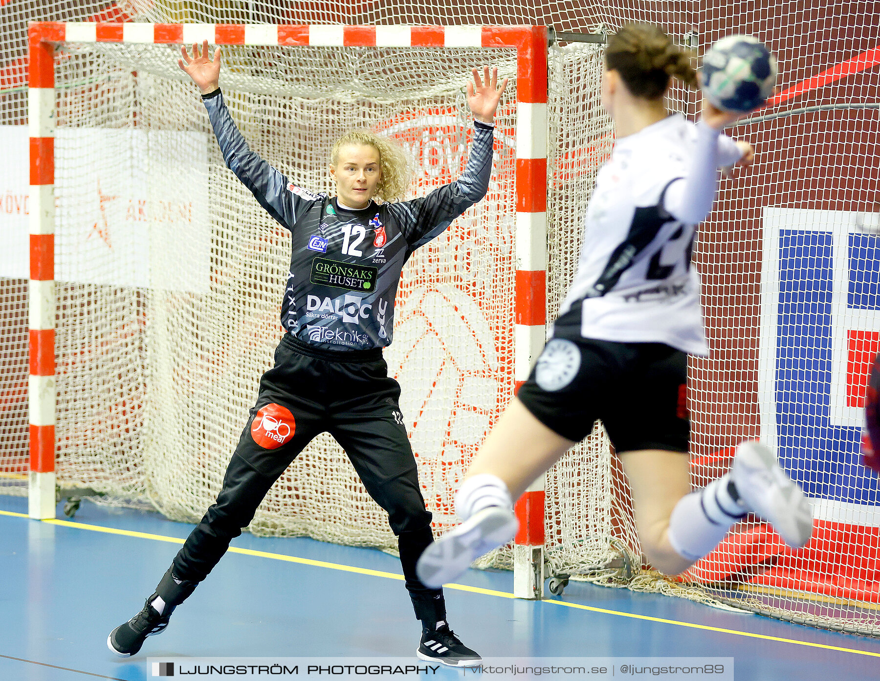 ATG Svenska Cupen Skövde HF-VästeråsIrsta HF 1/4 -final 2 32-29,dam,Skövde Idrottshall,Skövde,Sverige,Handboll,,2022,300400