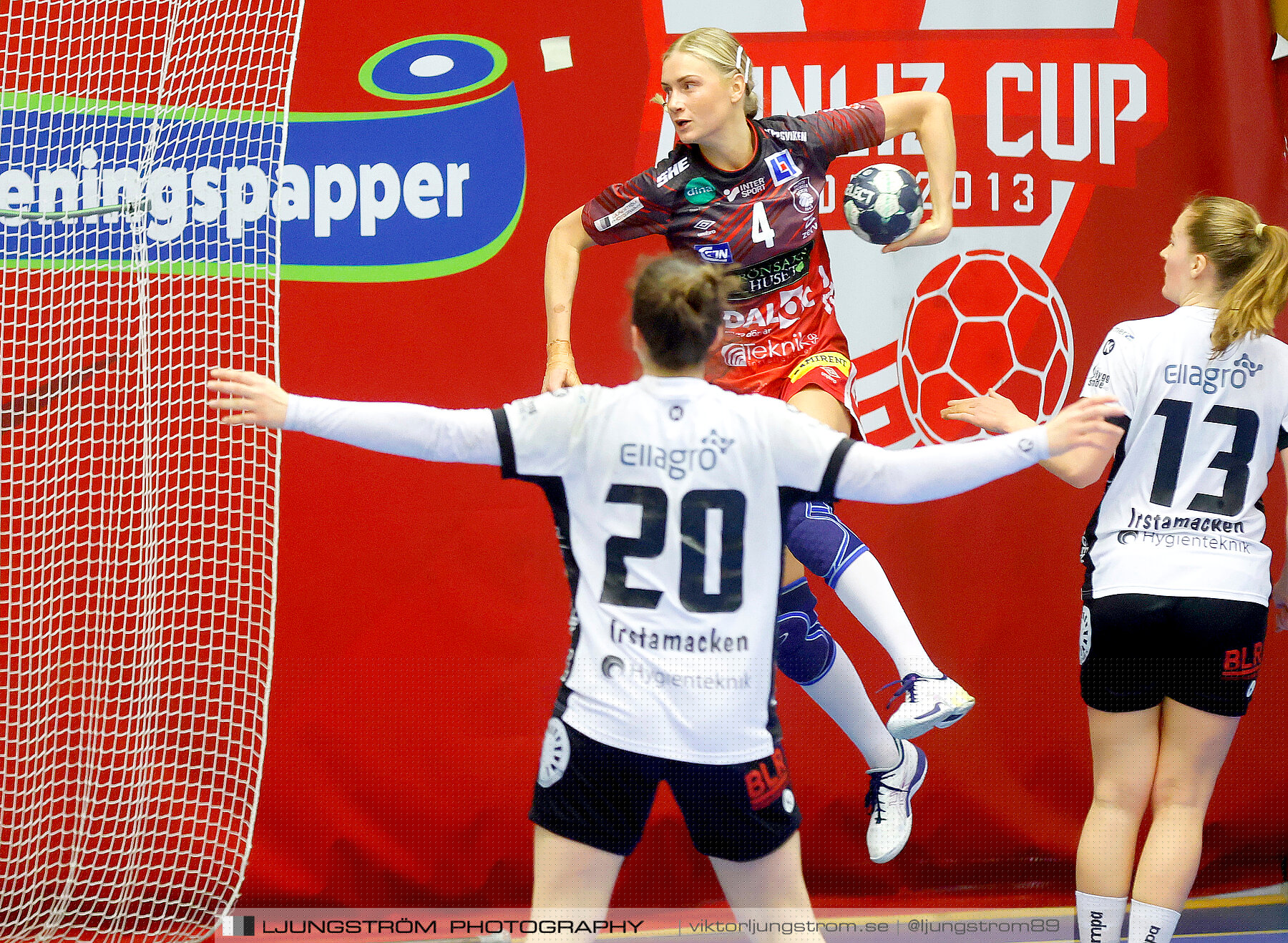 ATG Svenska Cupen Skövde HF-VästeråsIrsta HF 1/4 -final 2 32-29,dam,Skövde Idrottshall,Skövde,Sverige,Handboll,,2022,300407